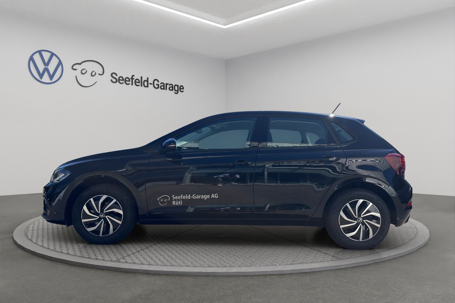 VW Polo 1.0 TSI Life DSG-image-2
