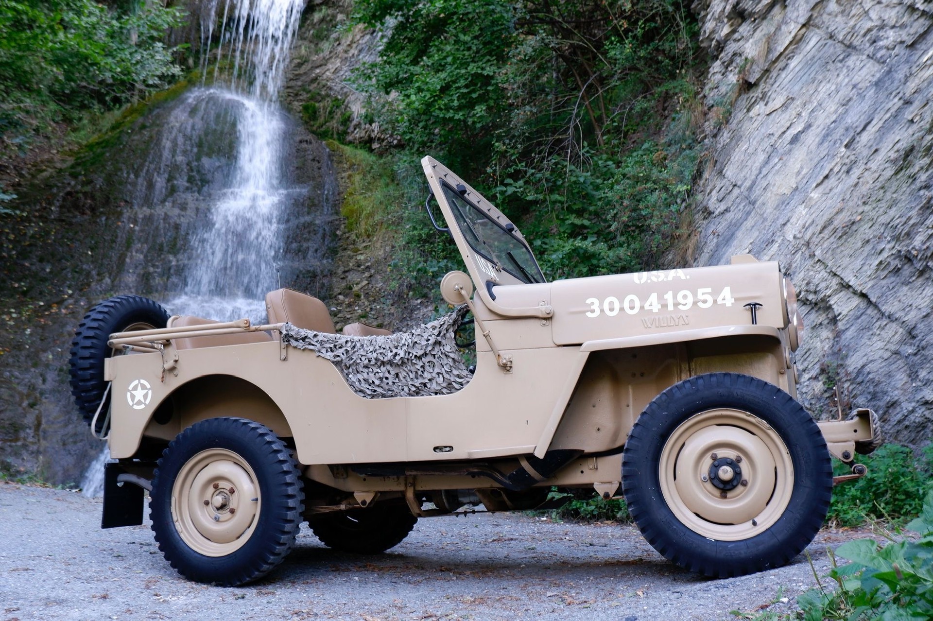 WILLYS armee jeep-image-4