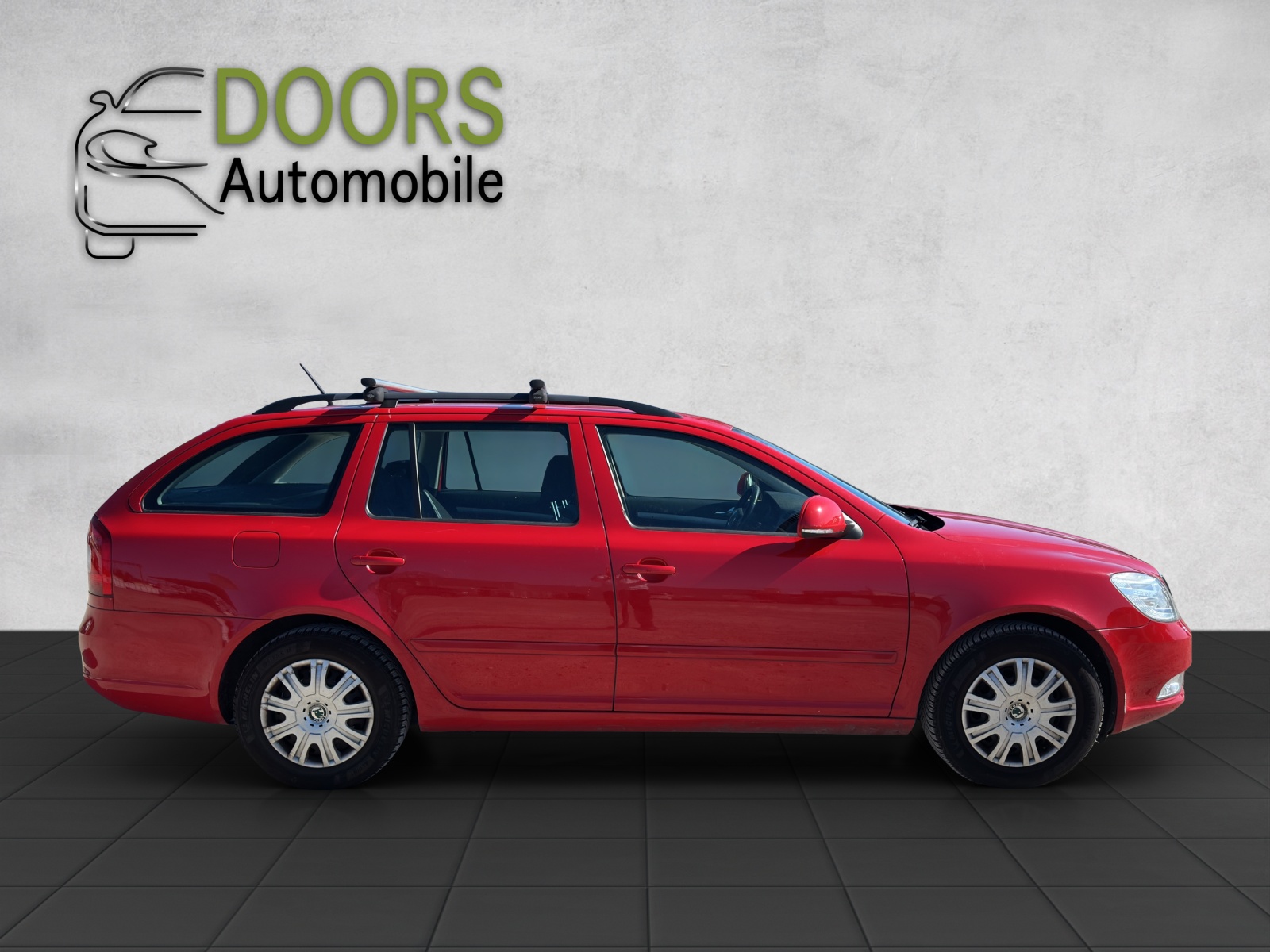 SKODA Octavia Combi 1.4 TSI Active-image-5