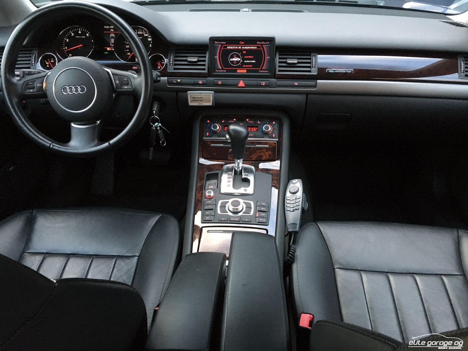 AUDI A8 4.2 quattro-image-9