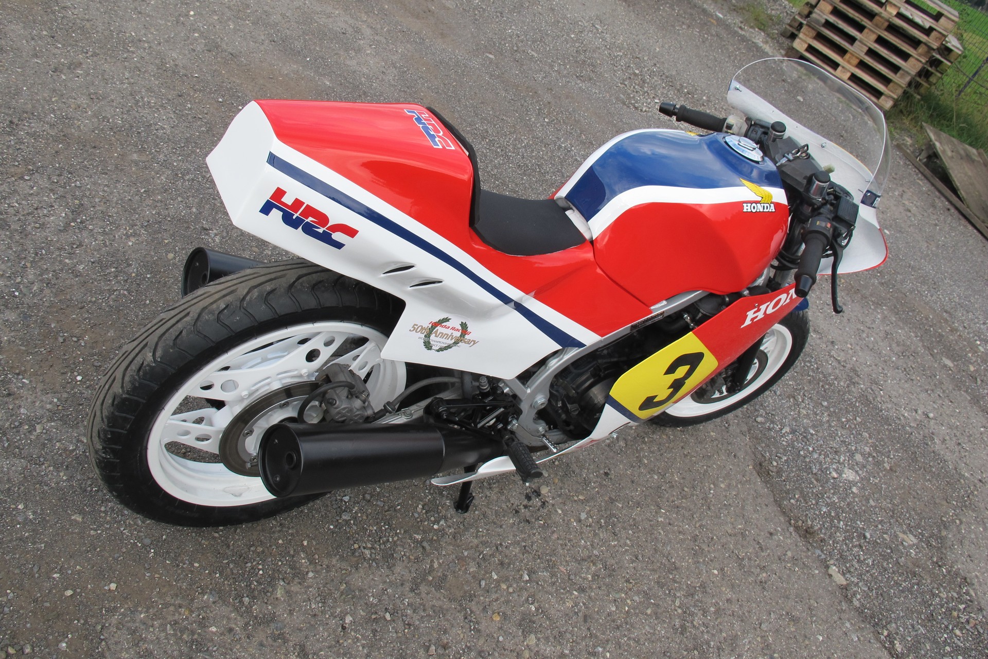 HONDA VF 500 F-image-14