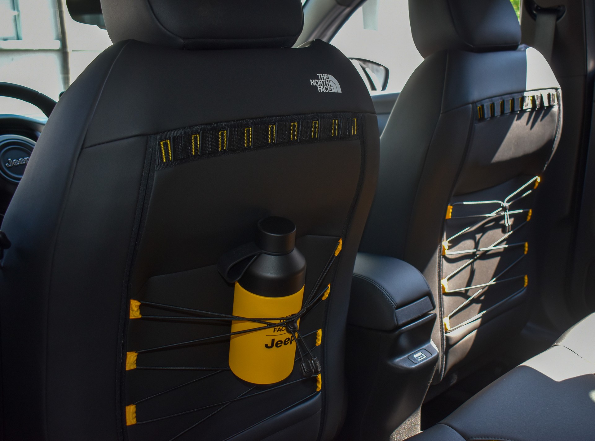 JEEP Avenger 1.2 Turbo MHEV The North Face 4xe-image-14