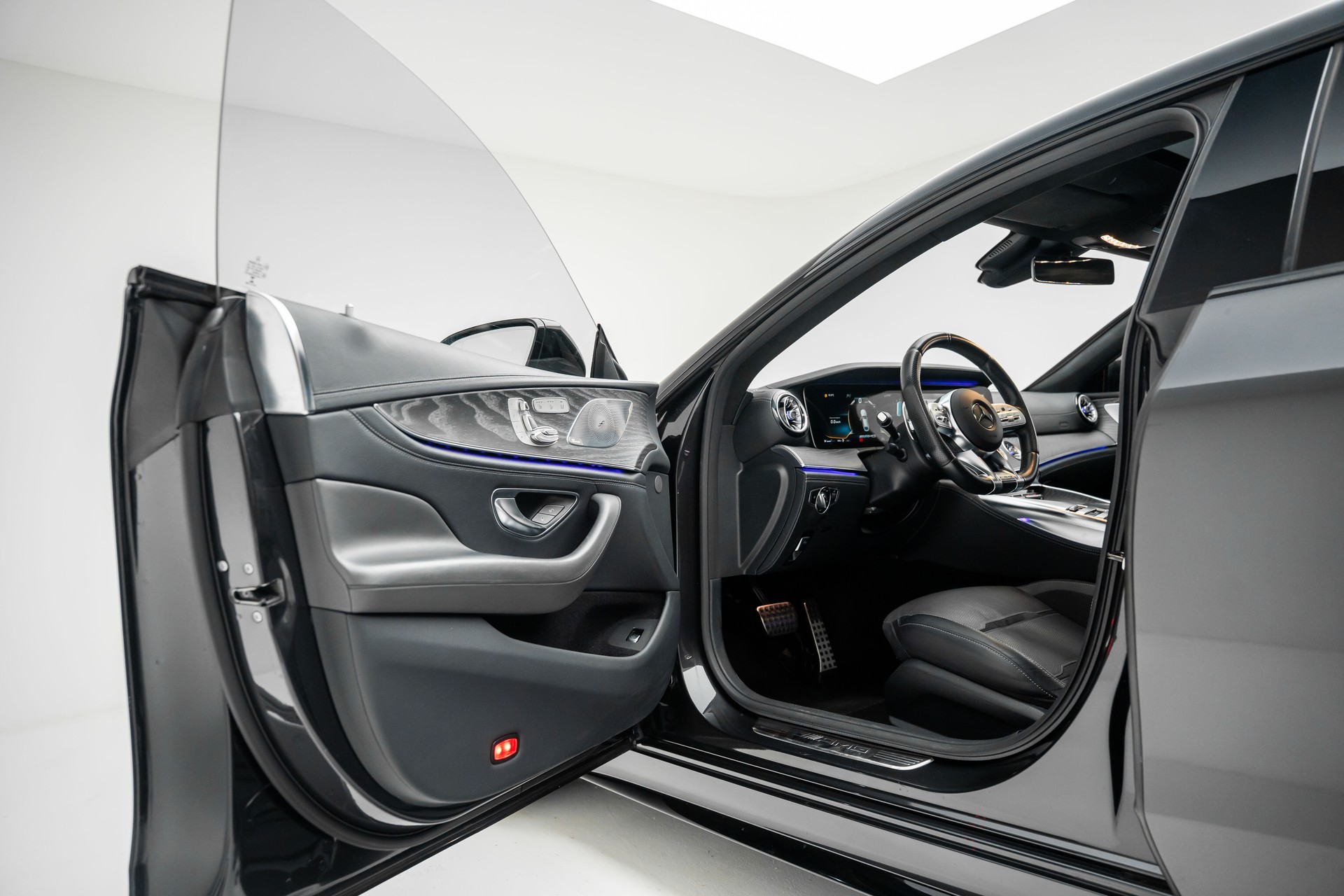 MERCEDES-BENZ AMG GT 4 63 4Matic+ Speedshift MCT-image-18