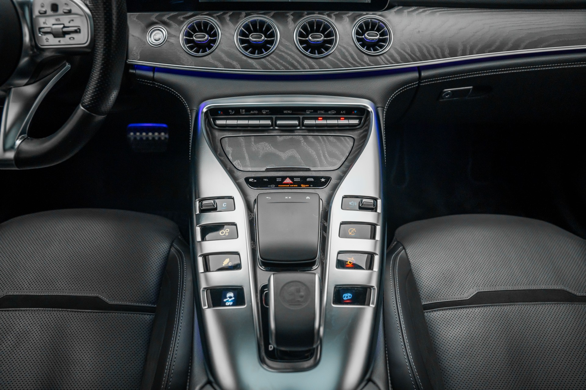 MERCEDES-BENZ AMG GT 4 63 4Matic+ Speedshift MCT-image-29