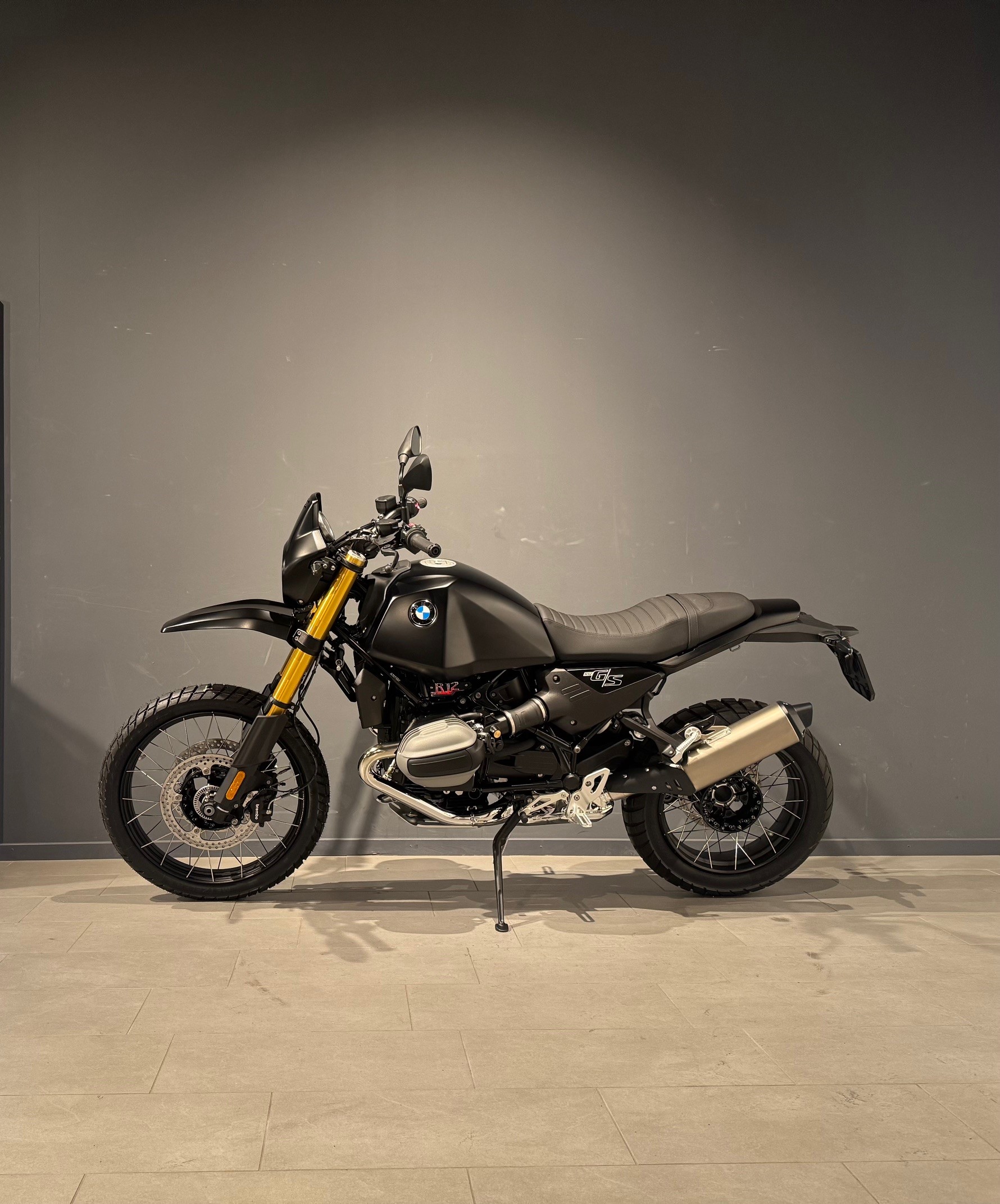 BMW R 12 G/S-showroom-element-3