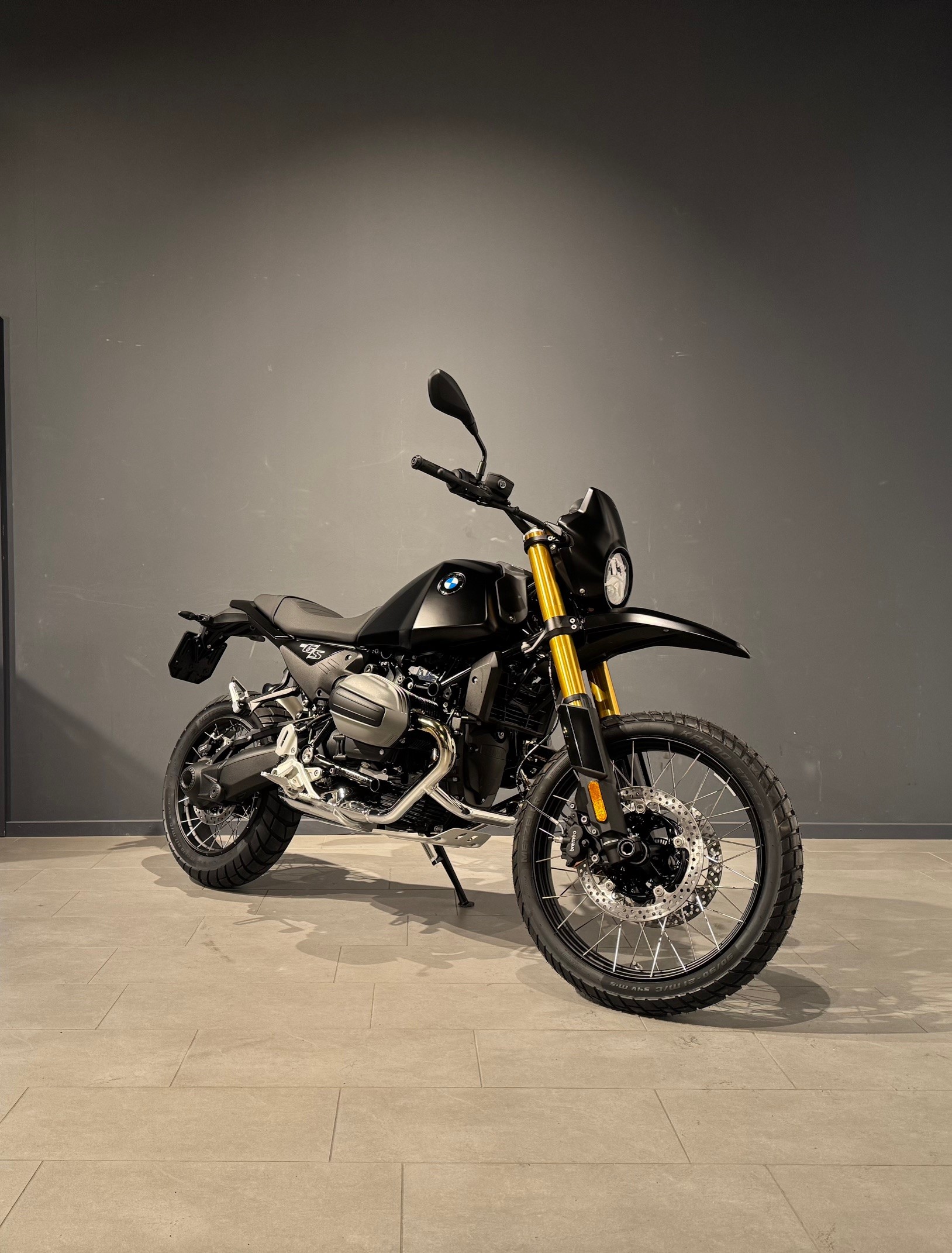 BMW R 12 G/S-showroom-element-1