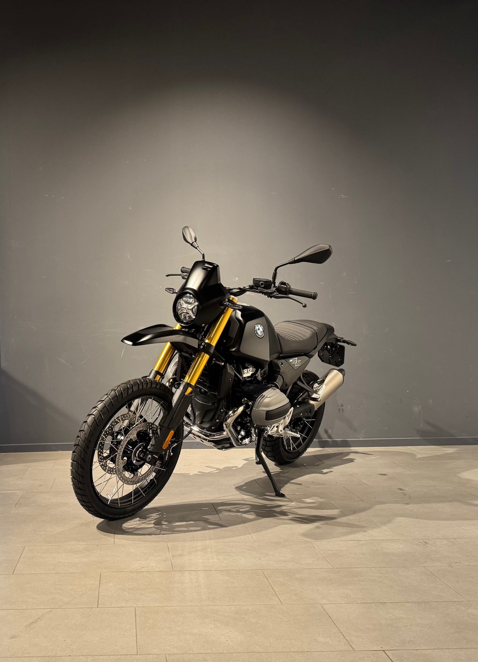 BMW R 12 G/S-showroom-element-2