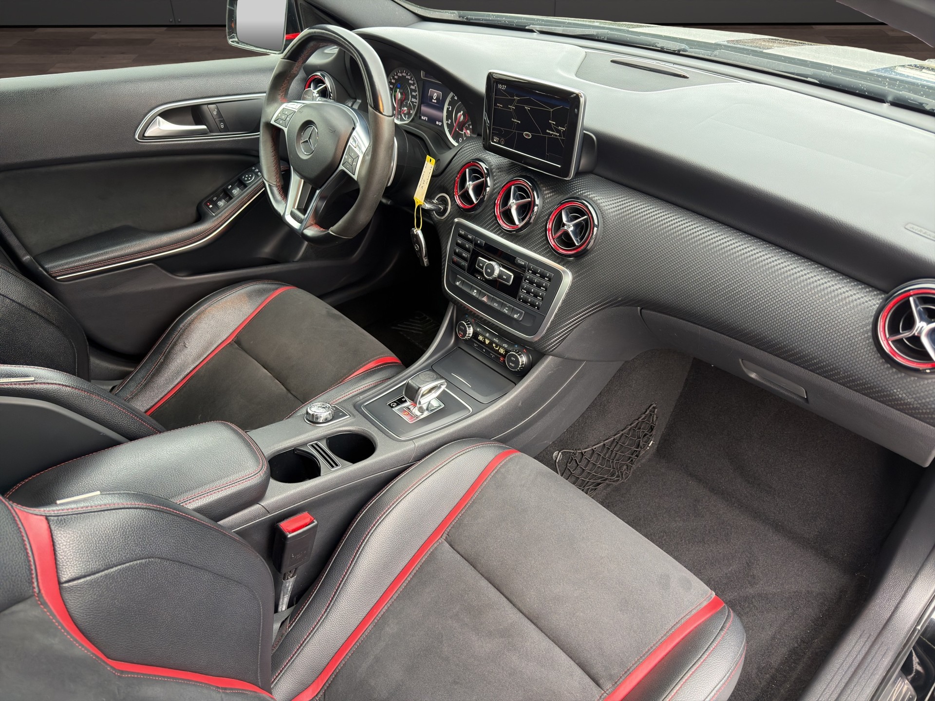 MERCEDES-BENZ A 45 AMG 4Matic Speedshift 7G-DCT-image-17