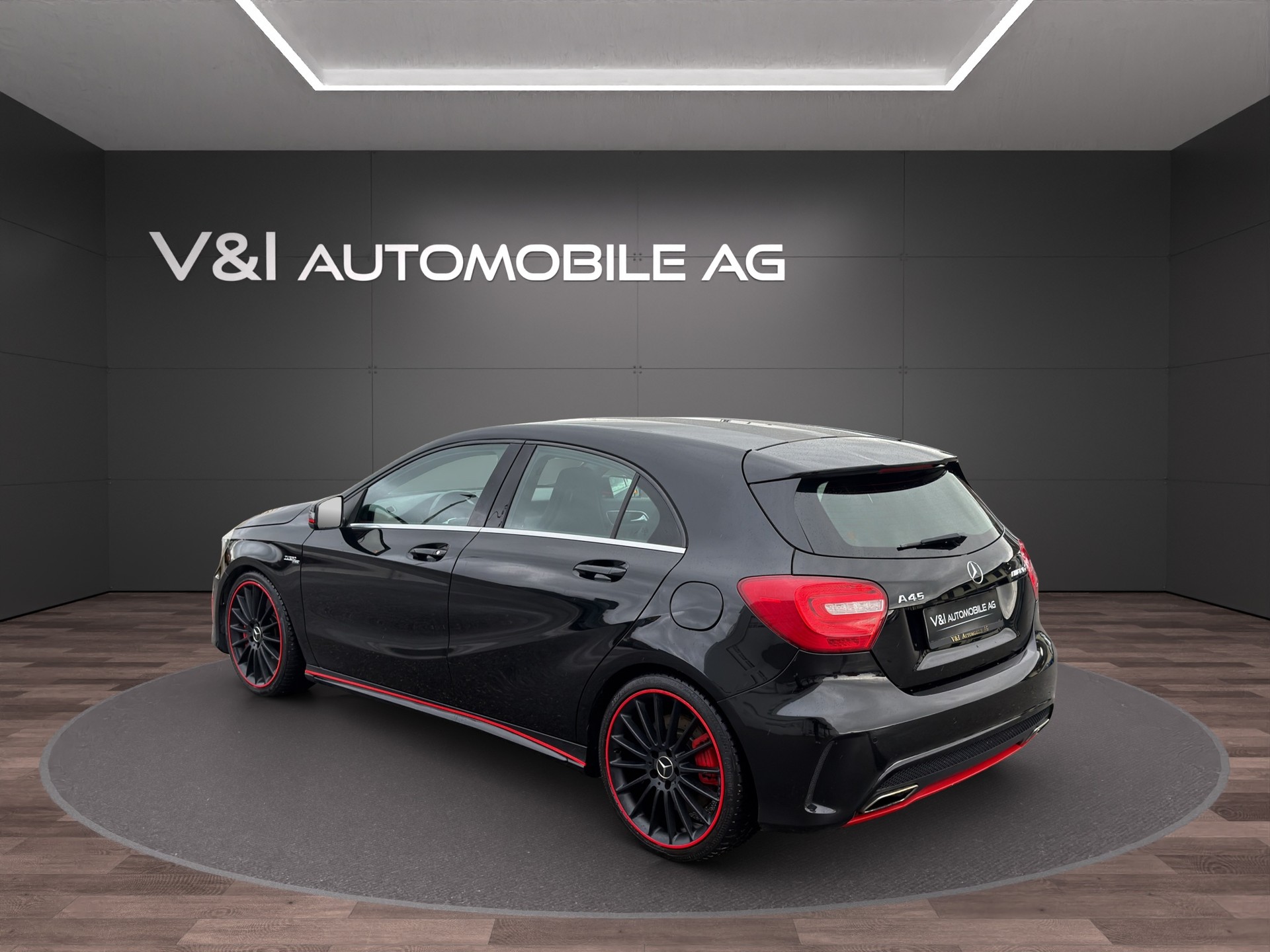 MERCEDES-BENZ A 45 AMG 4Matic Speedshift 7G-DCT-image-4
