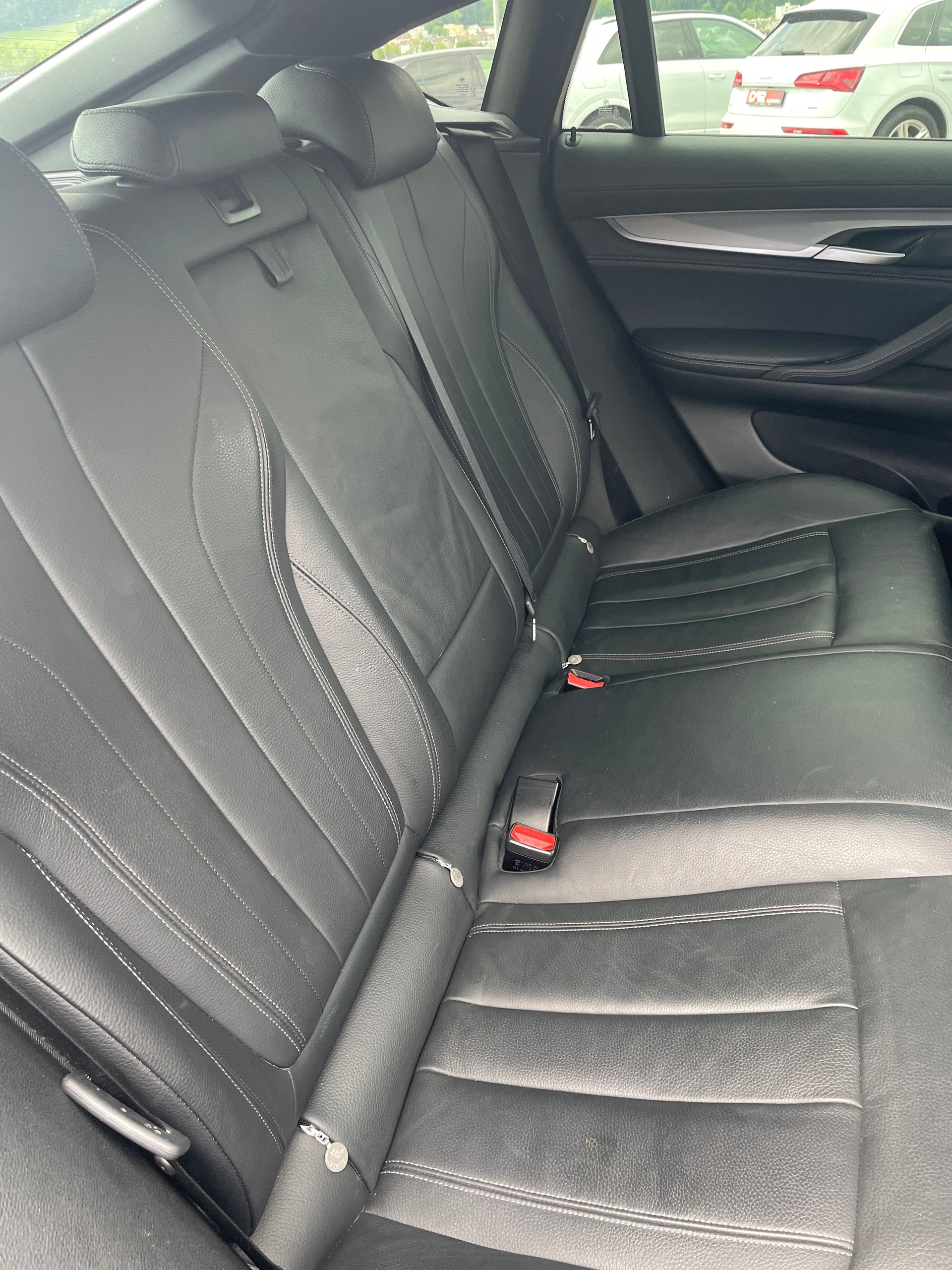 BMW X6 xDrive 40d Steptronic-image-19