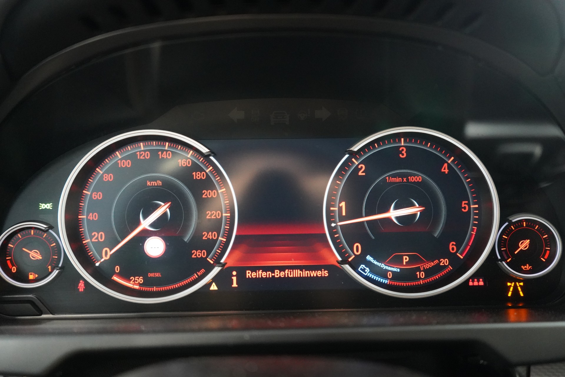 BMW X6 xDrive 40d Steptronic-image-8