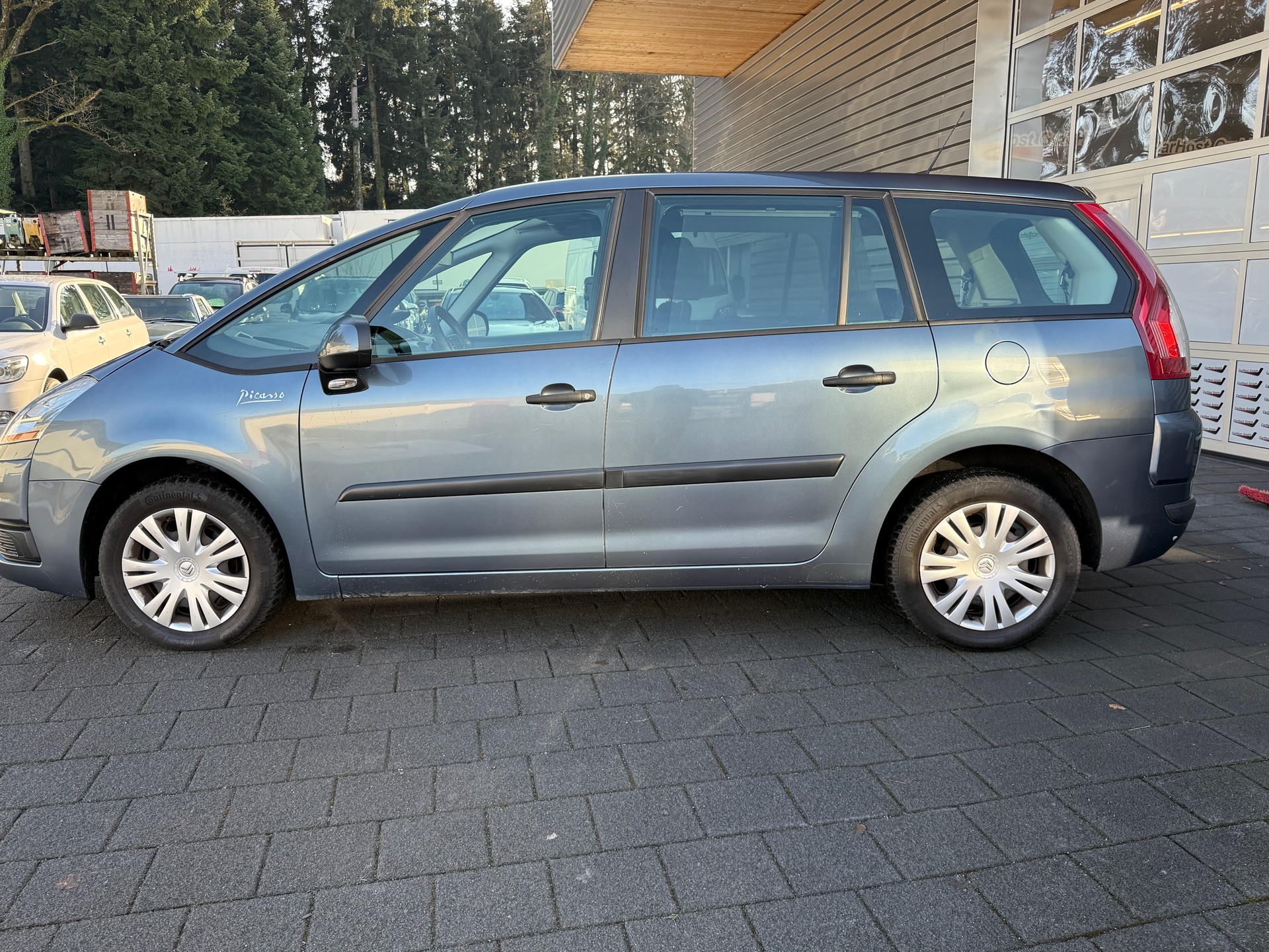 CITROEN Grand C4 Picasso 1.6i 16V Essentiel-image-3