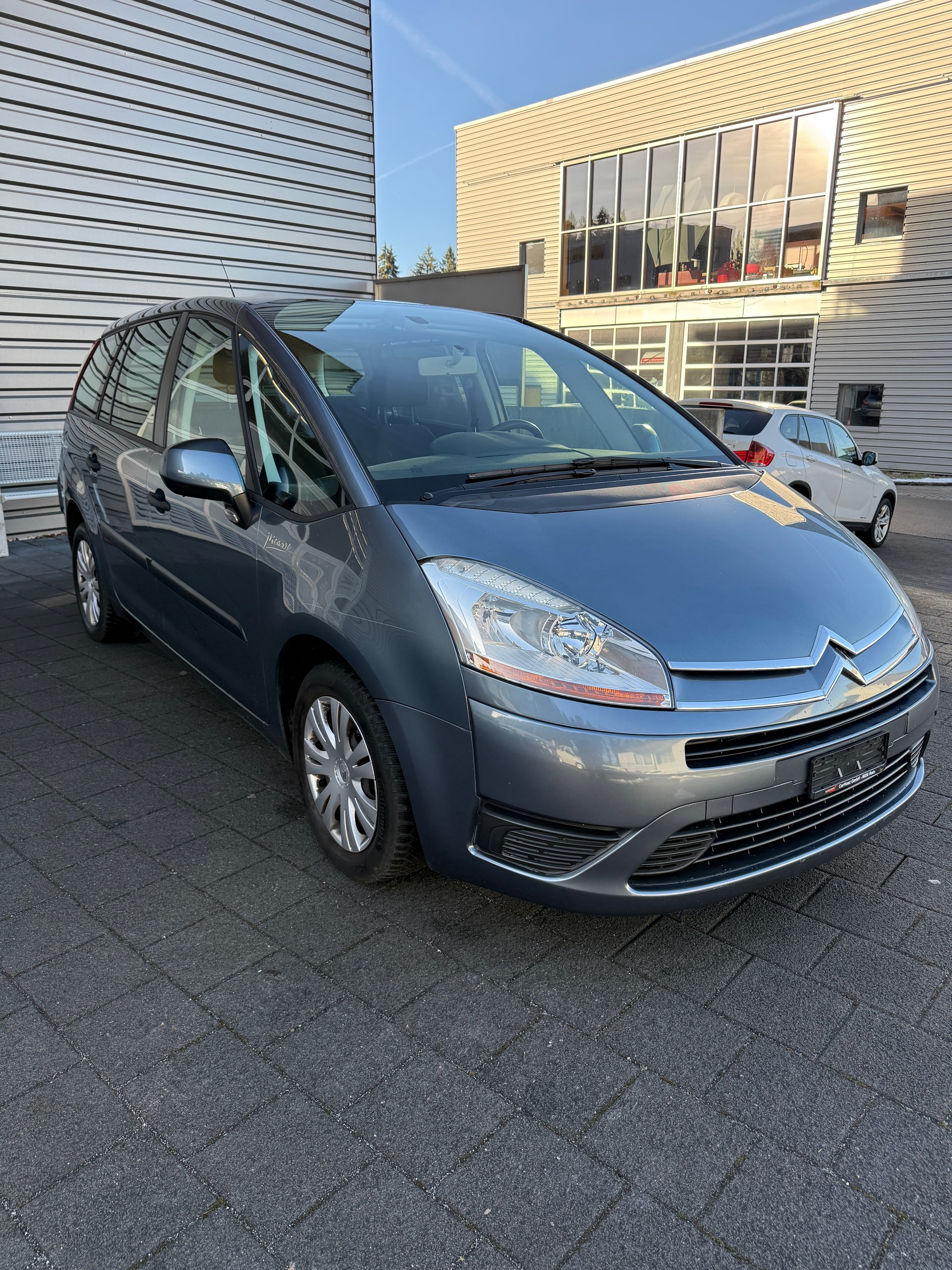 CITROEN Grand C4 Picasso 1.6i 16V Essentiel-image-2