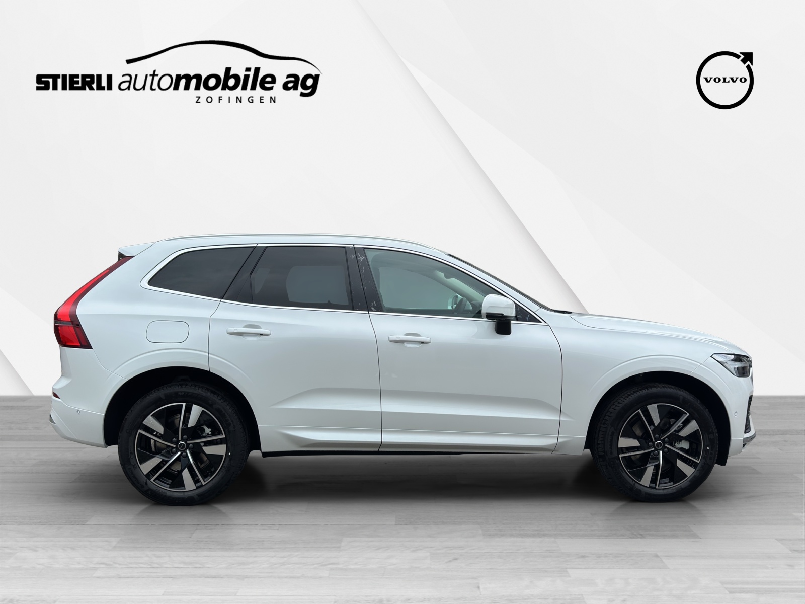 VOLVO XC60 2.0 T6 TE Plus Bright eAWD-image-3