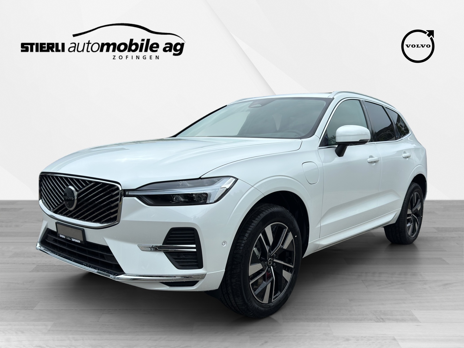VOLVO XC60 2.0 T6 TE Plus Bright eAWD-image-0