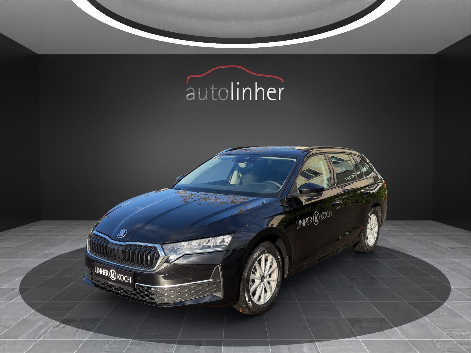 SKODA Octavia Combi 2.0 TDI DSG Selection-image-0