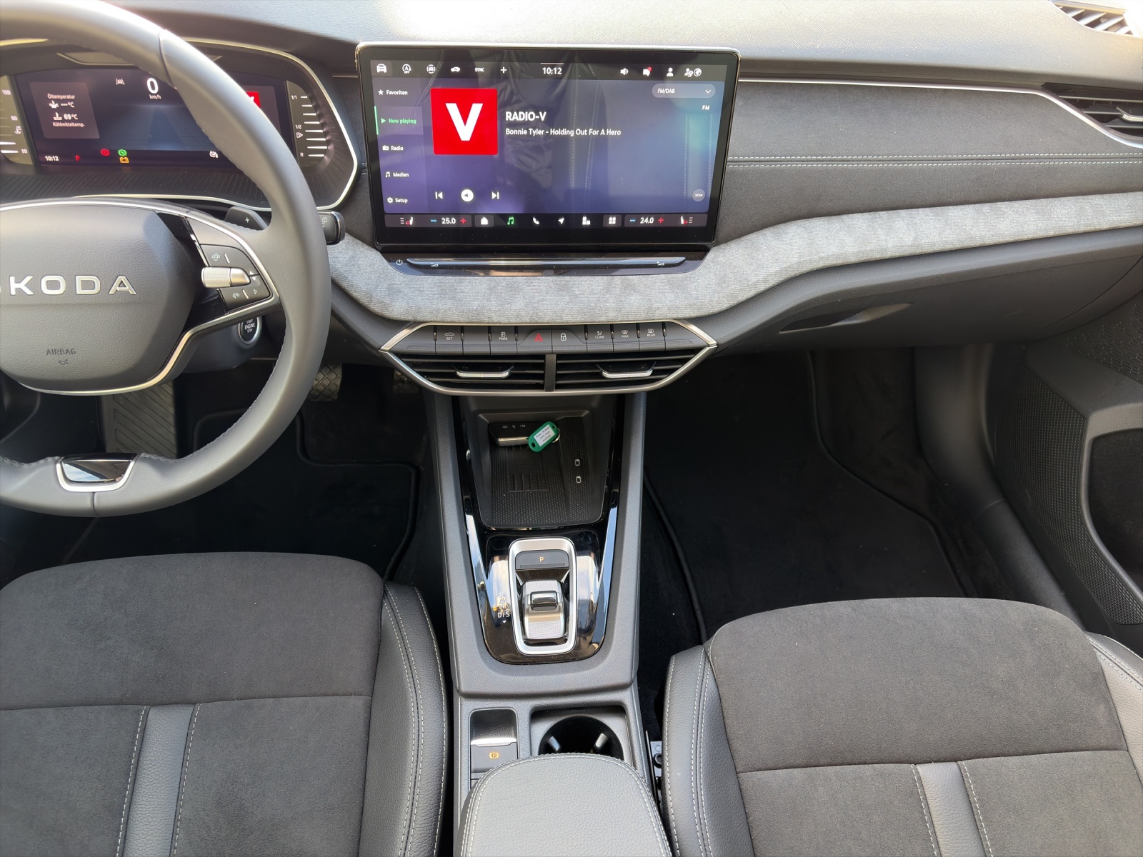 SKODA Octavia Combi 2.0 TDI DSG Selection-image-11