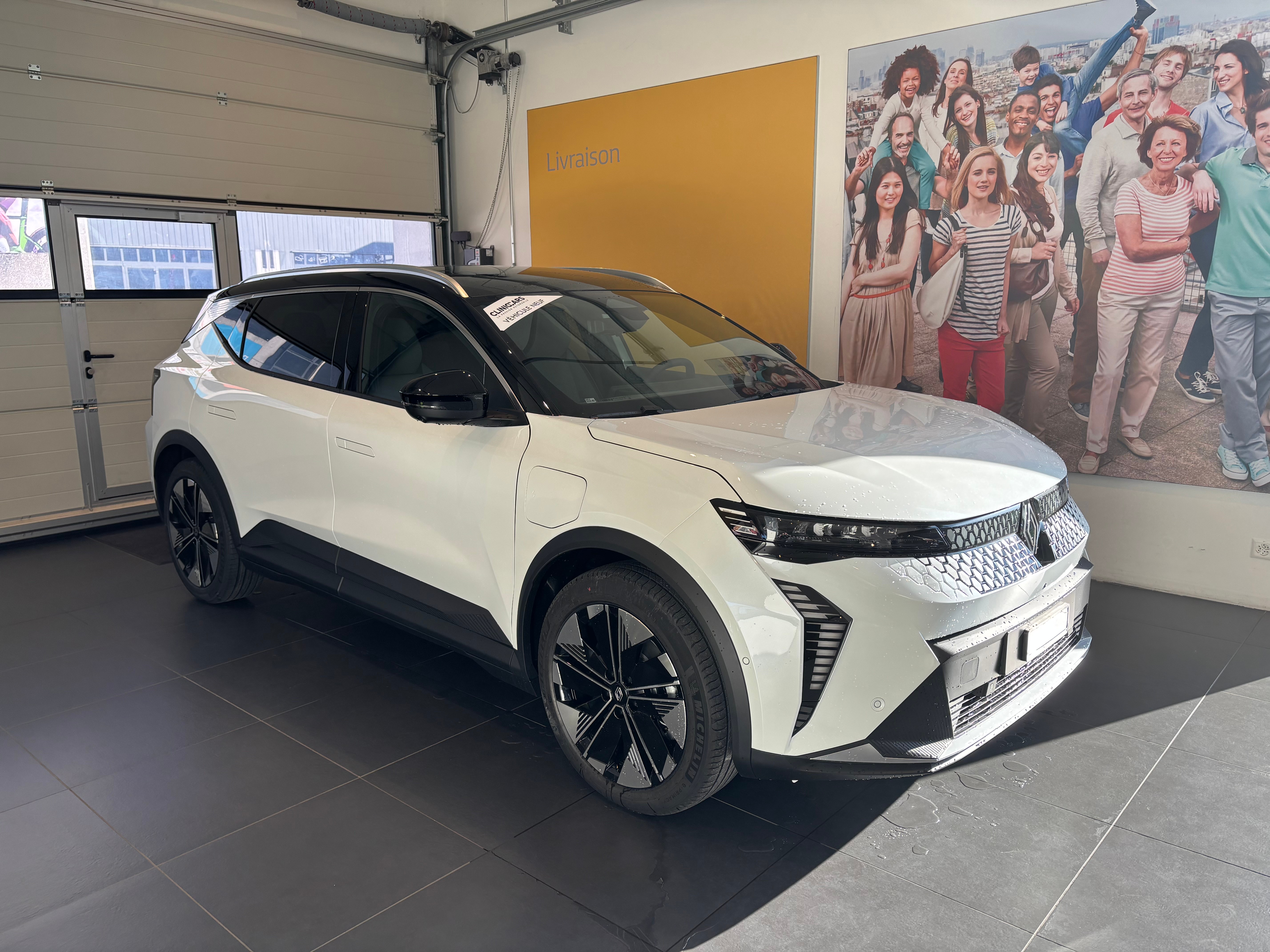Car photo