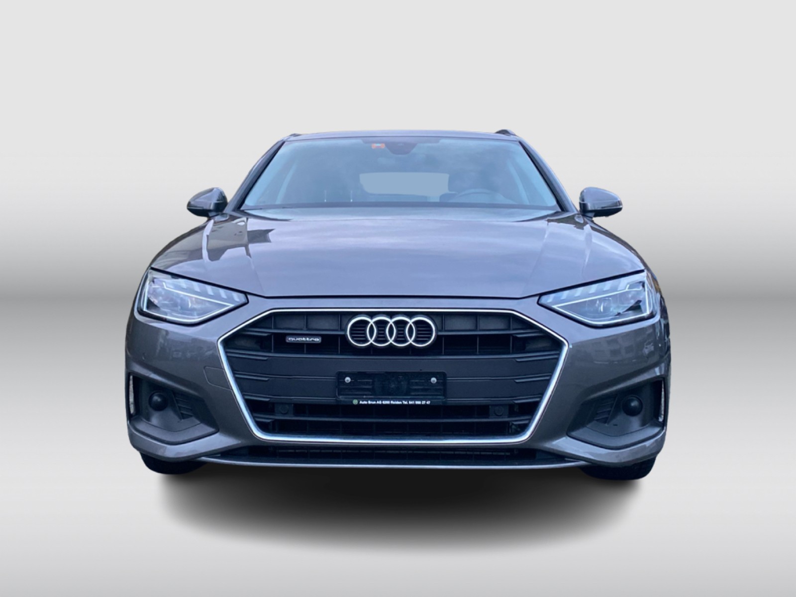 AUDI A4 Avant 40 TDI Attraction quattro S-tronic-image-1