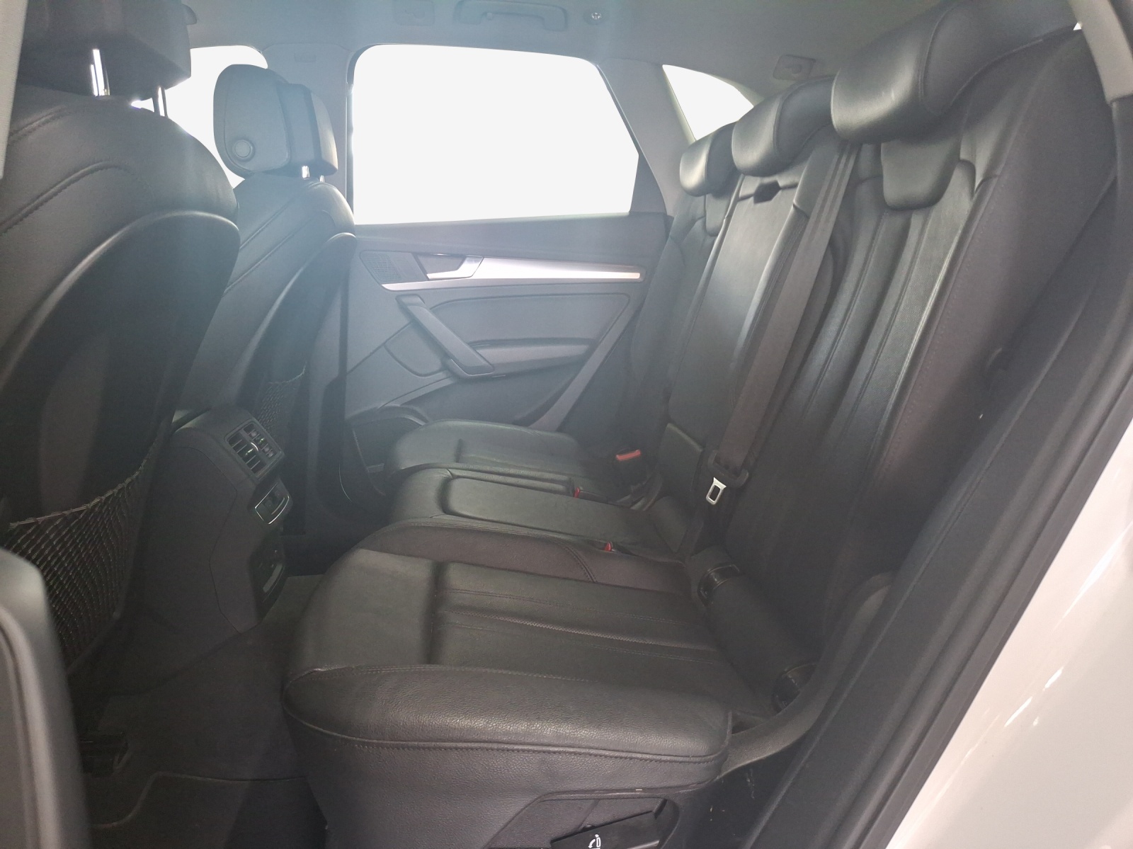 AUDI Q5 55 TFSI e sport quattro-image-4