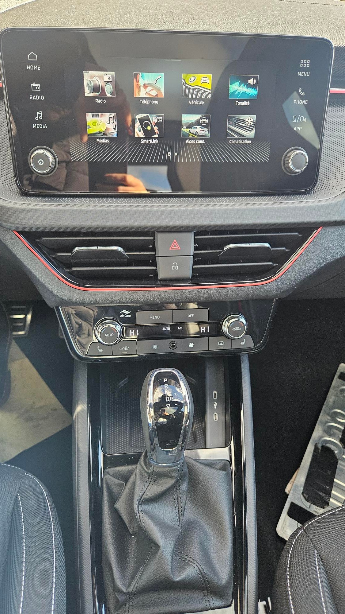 SKODA Kamiq 1.5 TSI Monte Carlo DSG-image-12
