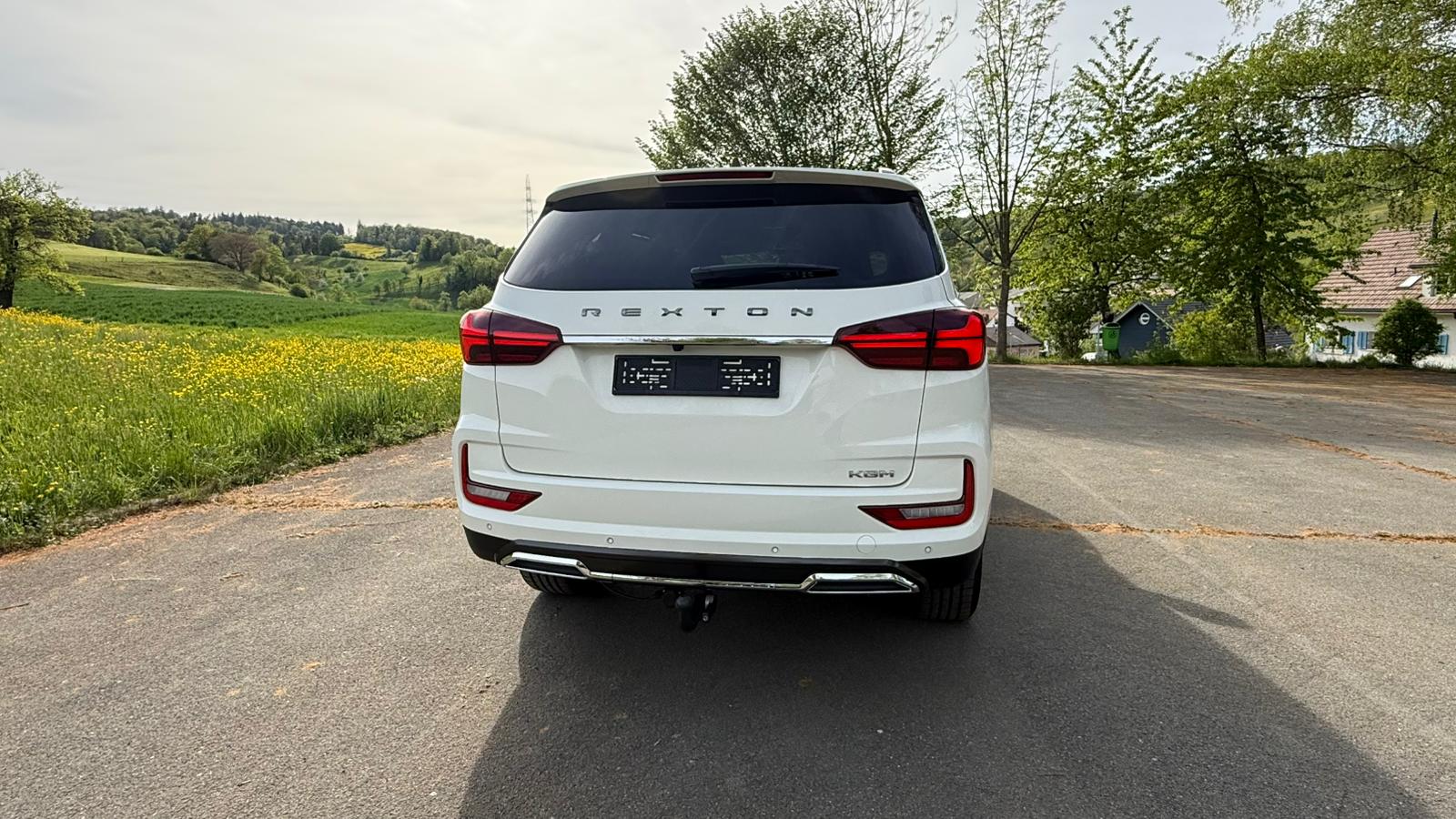 KGM-SsangYong Rexton 2.2 CRDi 7 Pl. Titanium 4WD AT-image-4