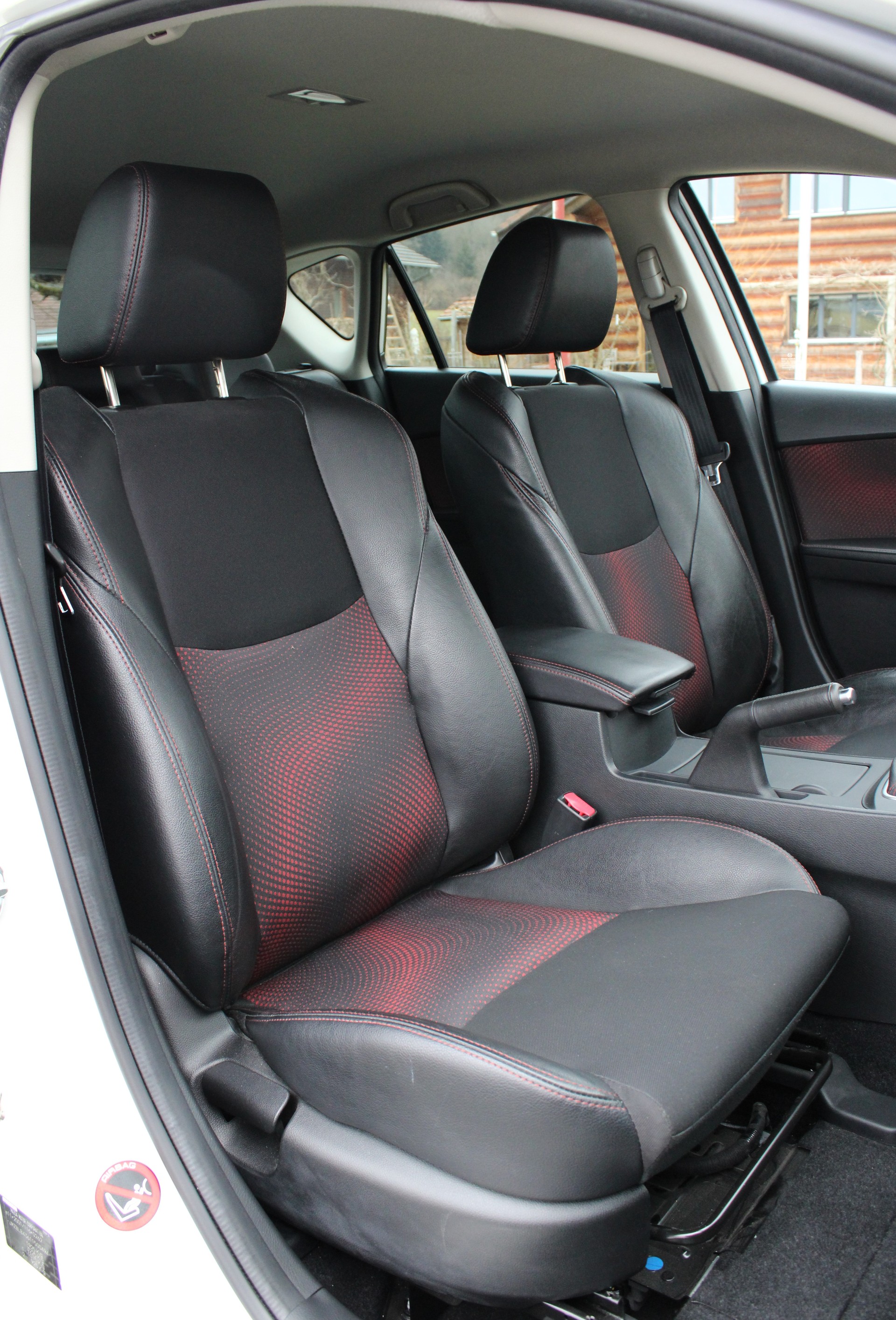 MAZDA 3 2.3 16V DISI Turbo MPS-image-14