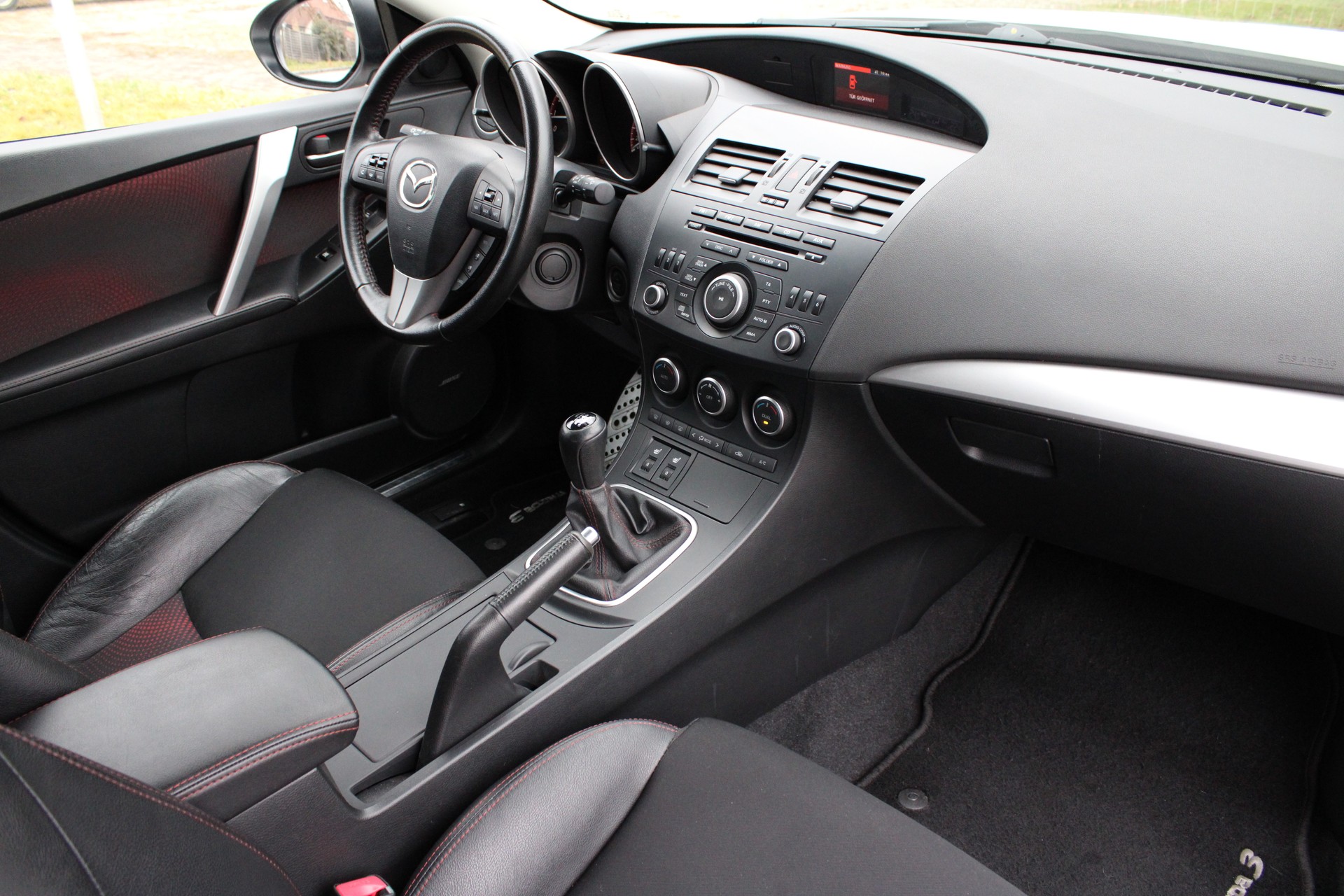 MAZDA 3 2.3 16V DISI Turbo MPS-image-13