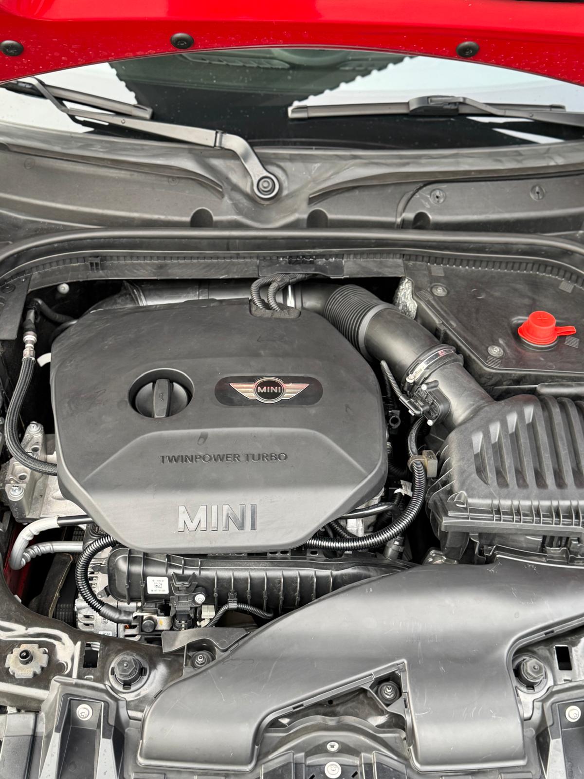 MINI Cooper Cabriolet-image-6