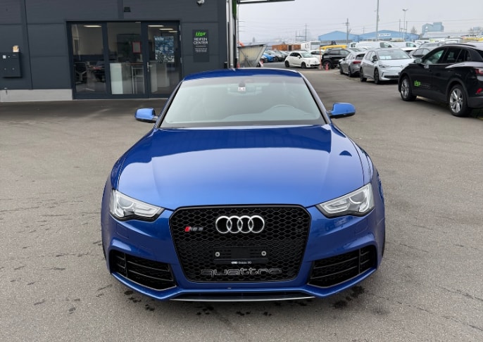 AUDI 4.2 V8-image-0