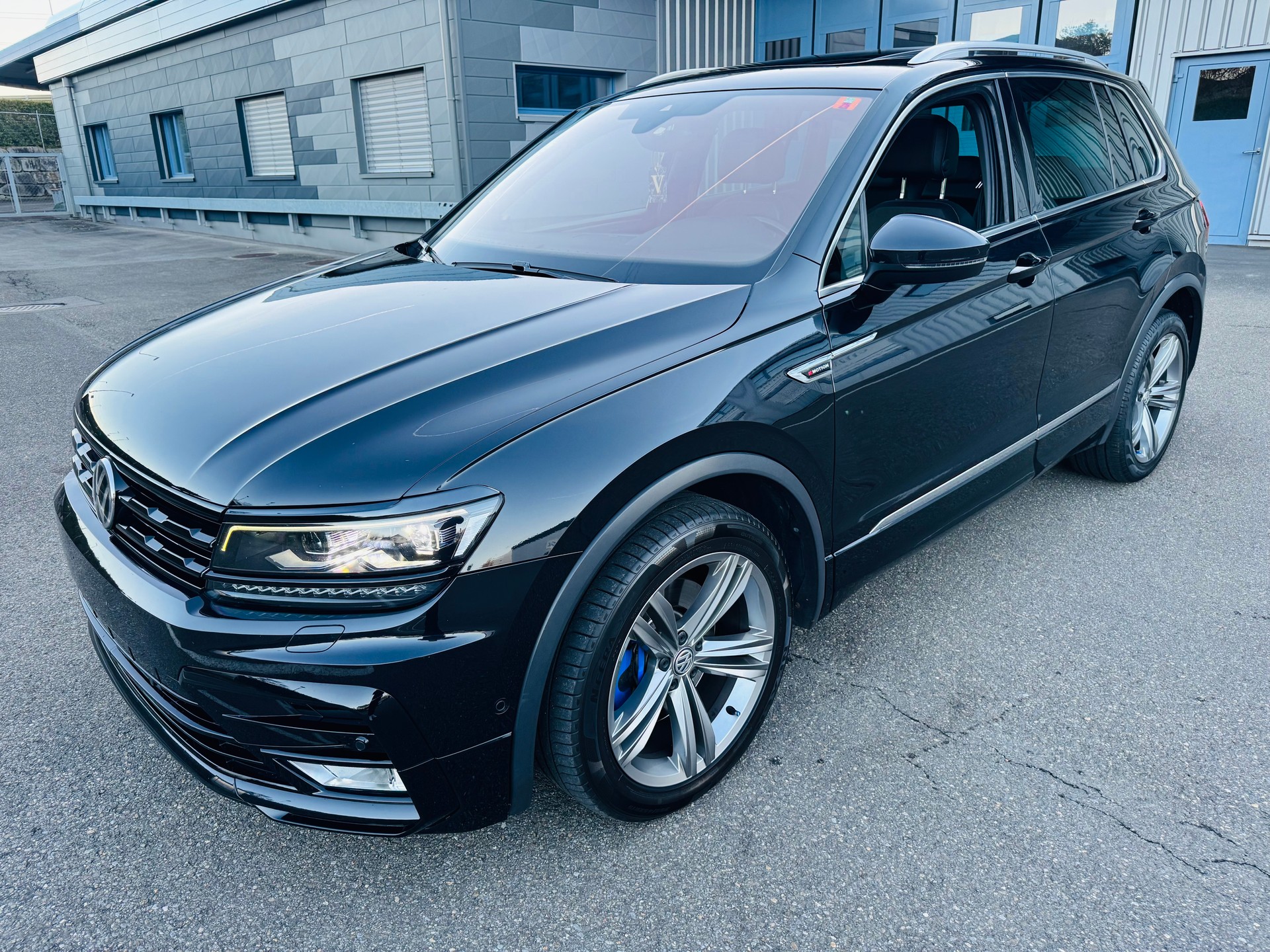VW Tiguan 2.0TSI Highline 4Motion DSG R-line