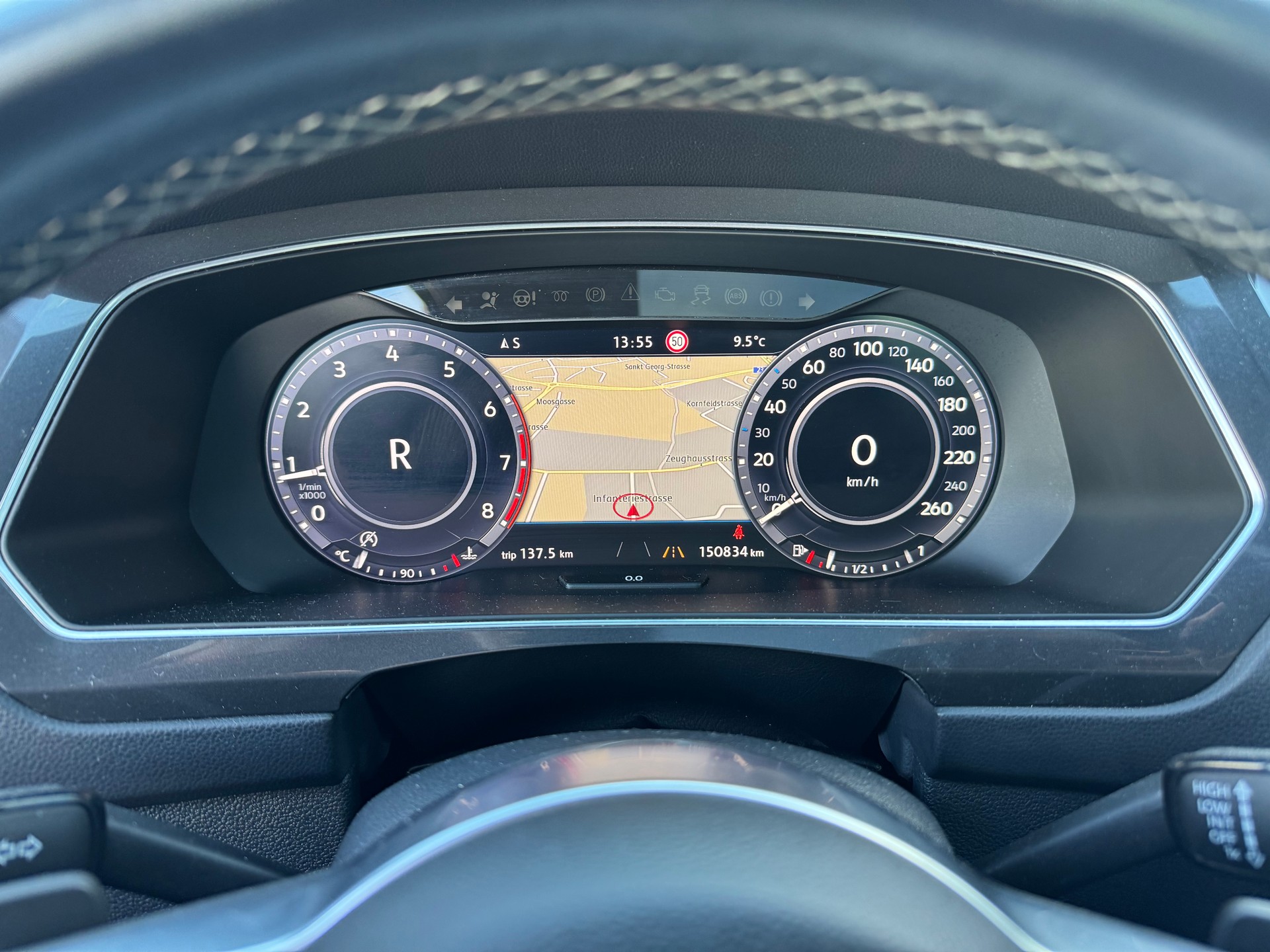 VW Tiguan 2.0TSI Highline 4Motion DSG R-line-image-9
