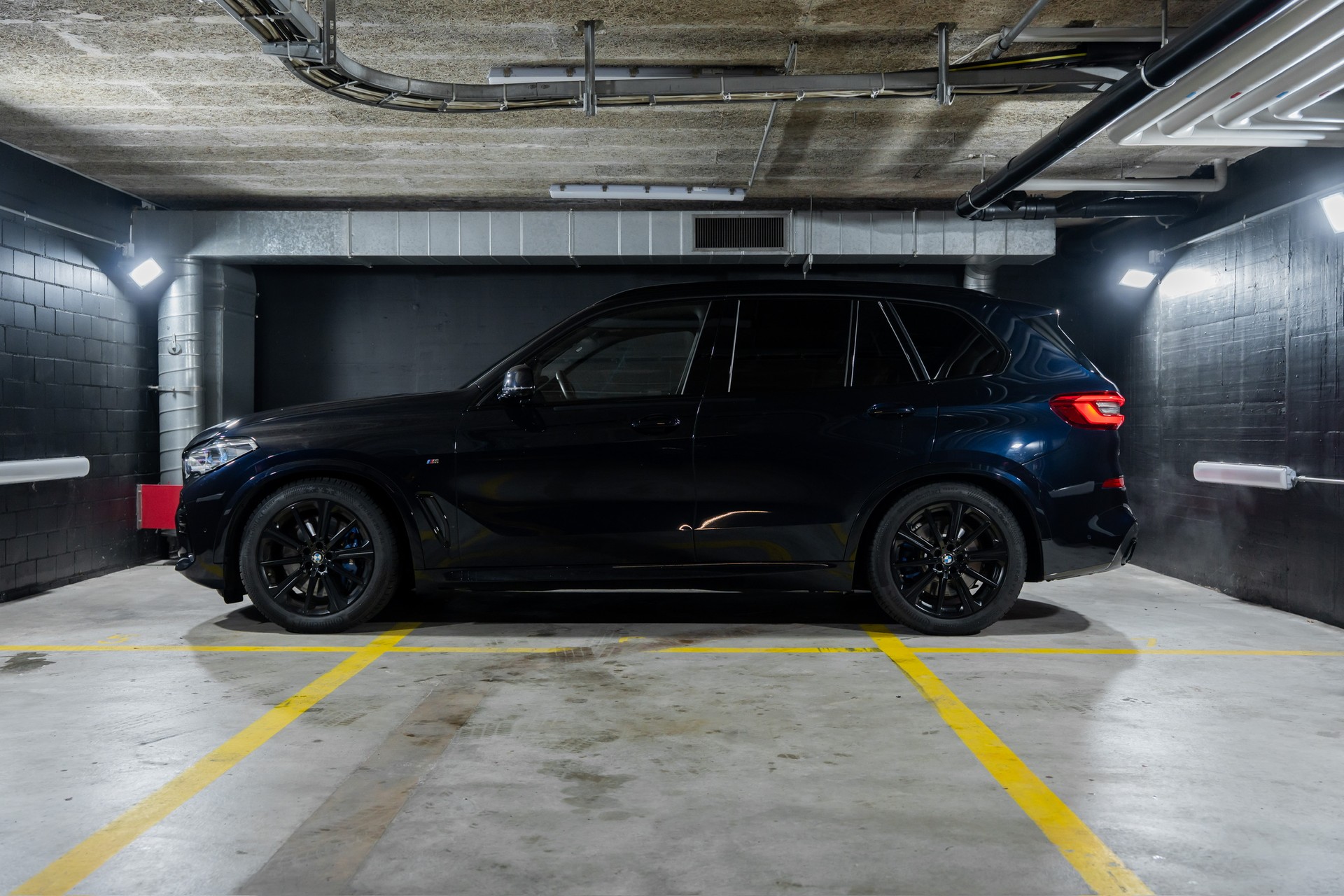 BMW X5 xDrive M50d Steptronic-image-1