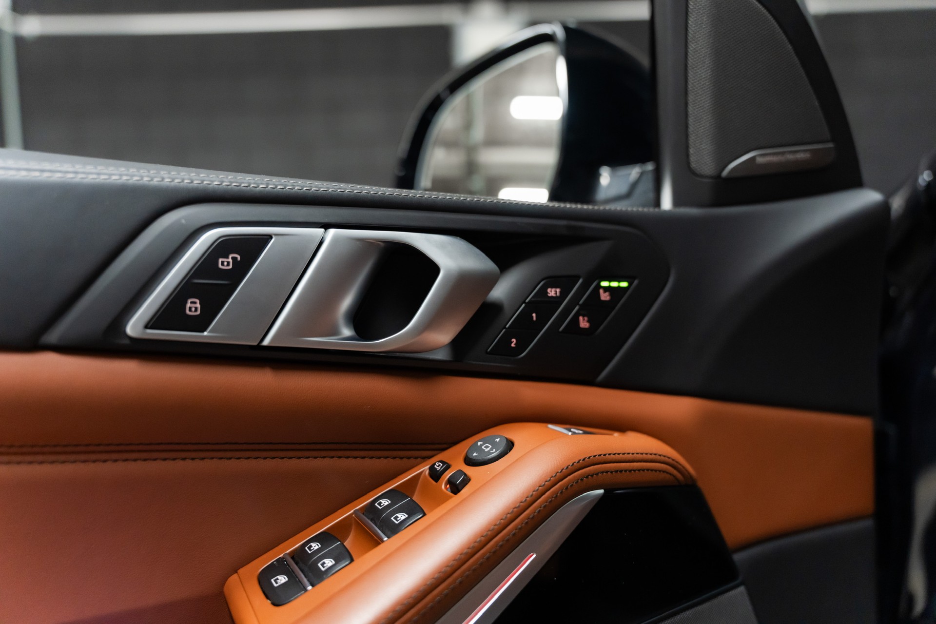 BMW X5 xDrive M50d Steptronic-image-12