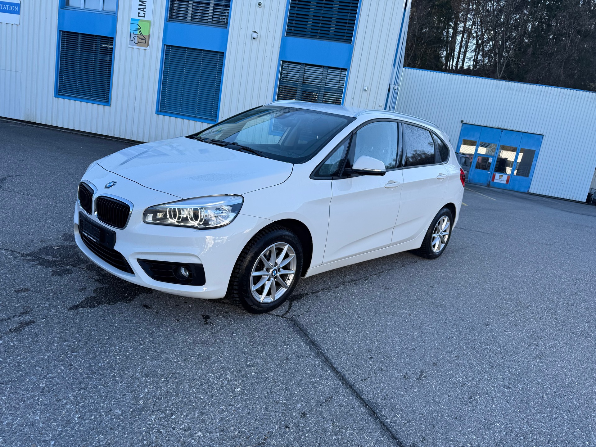 BMW 220d xDrive Active Tourer M Sport Steptronic-image-0