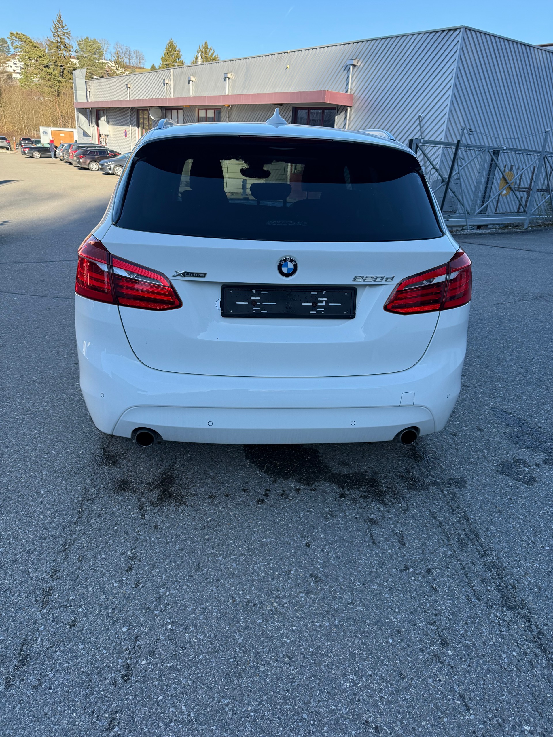 BMW 220d xDrive Active Tourer M Sport Steptronic-image-4