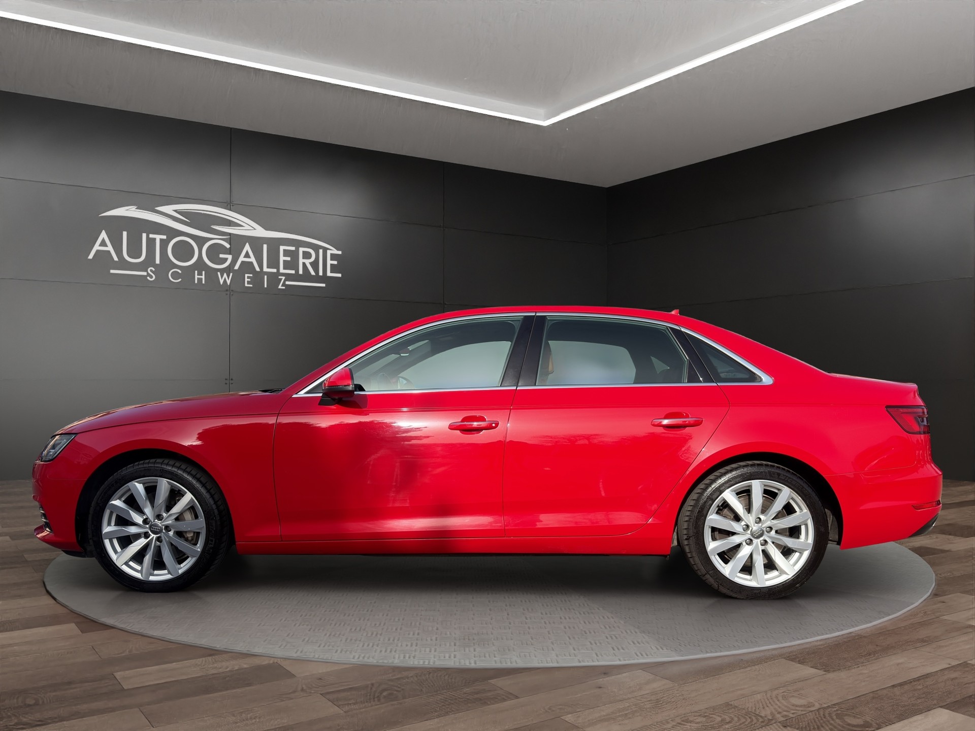 AUDI A4 Limousine 2.0 TFSI Design quattro S-tronic | AHK | Matrix LED | MMI Navigation | 18" & 17 " |-showroom-element-2