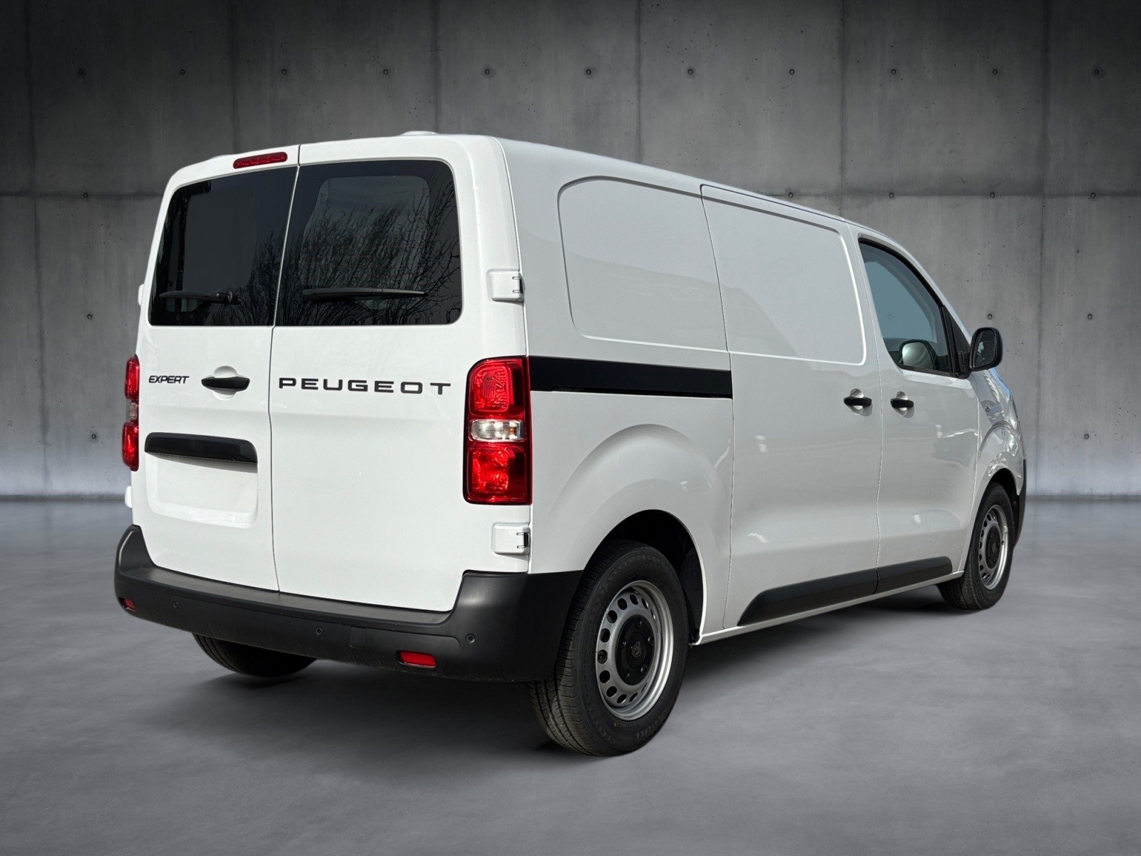 PEUGEOT Expert 2.2 BlueHDi 150 S&S Standard EAT8-showroom-element-3