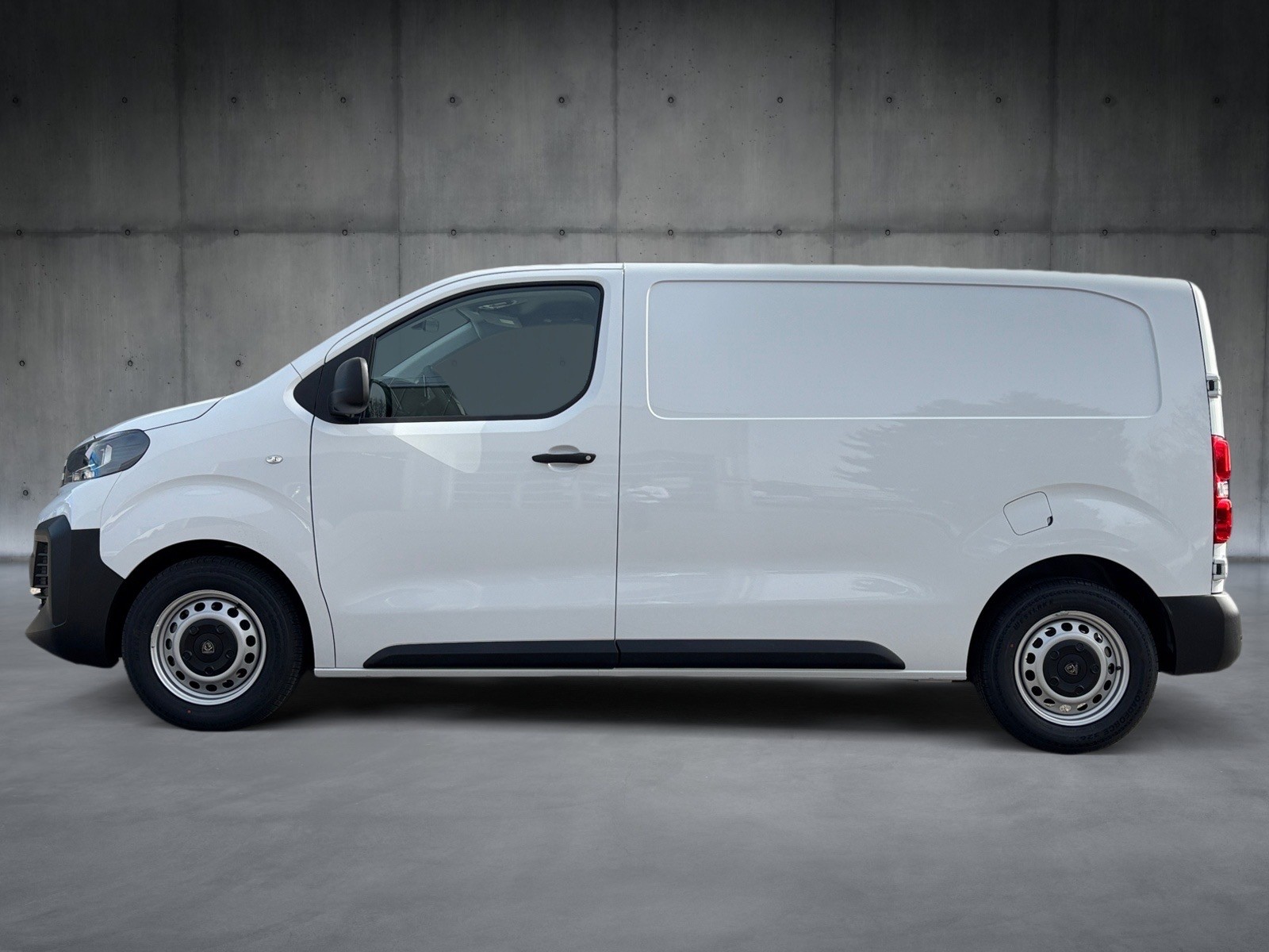 PEUGEOT Expert 2.2 BlueHDi 150 S&S Standard EAT8-showroom-element-1