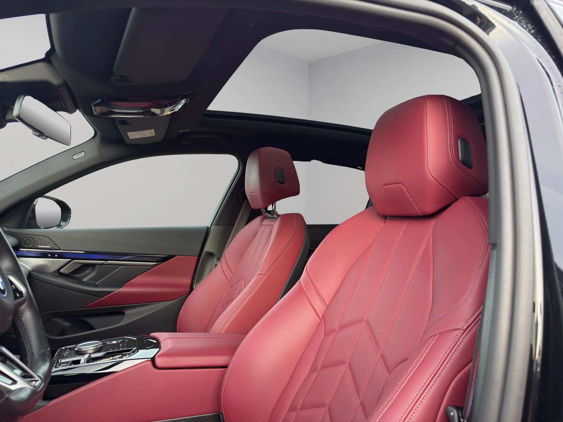 BMW BMW 550e xDrive M Sport Pro | Panorama | B&W | Laser | CH | 1. Hand-image-13