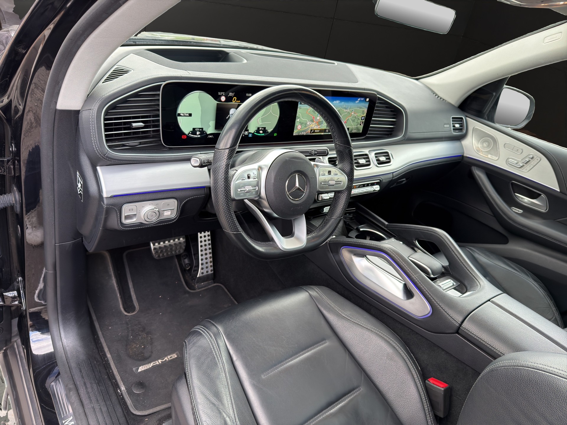 MERCEDES-BENZ GLE 350 e 4Matic AMG Line 9G-Tronic-image-6