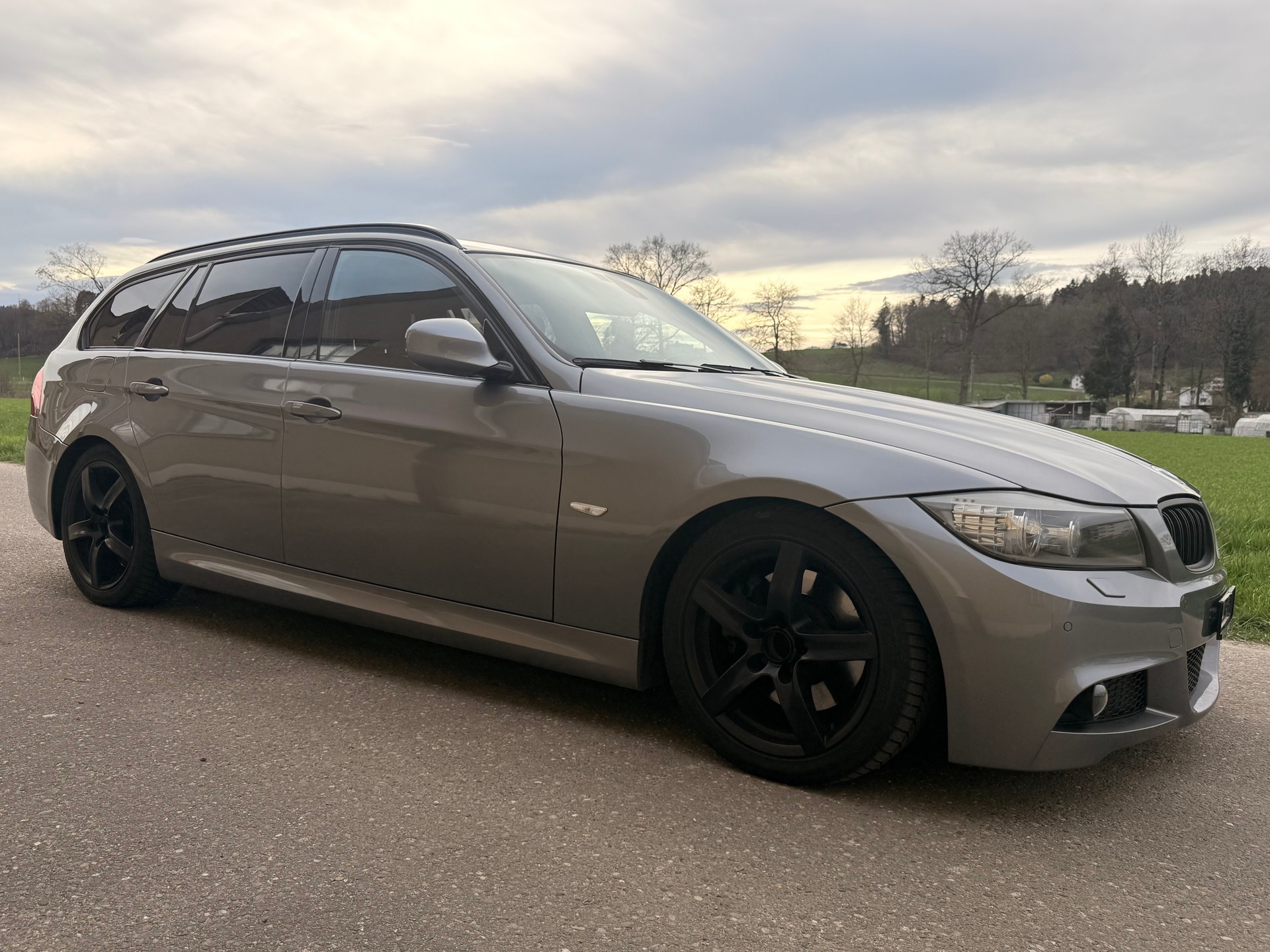 BMW 330d xDrive Touring Steptronic-image-13