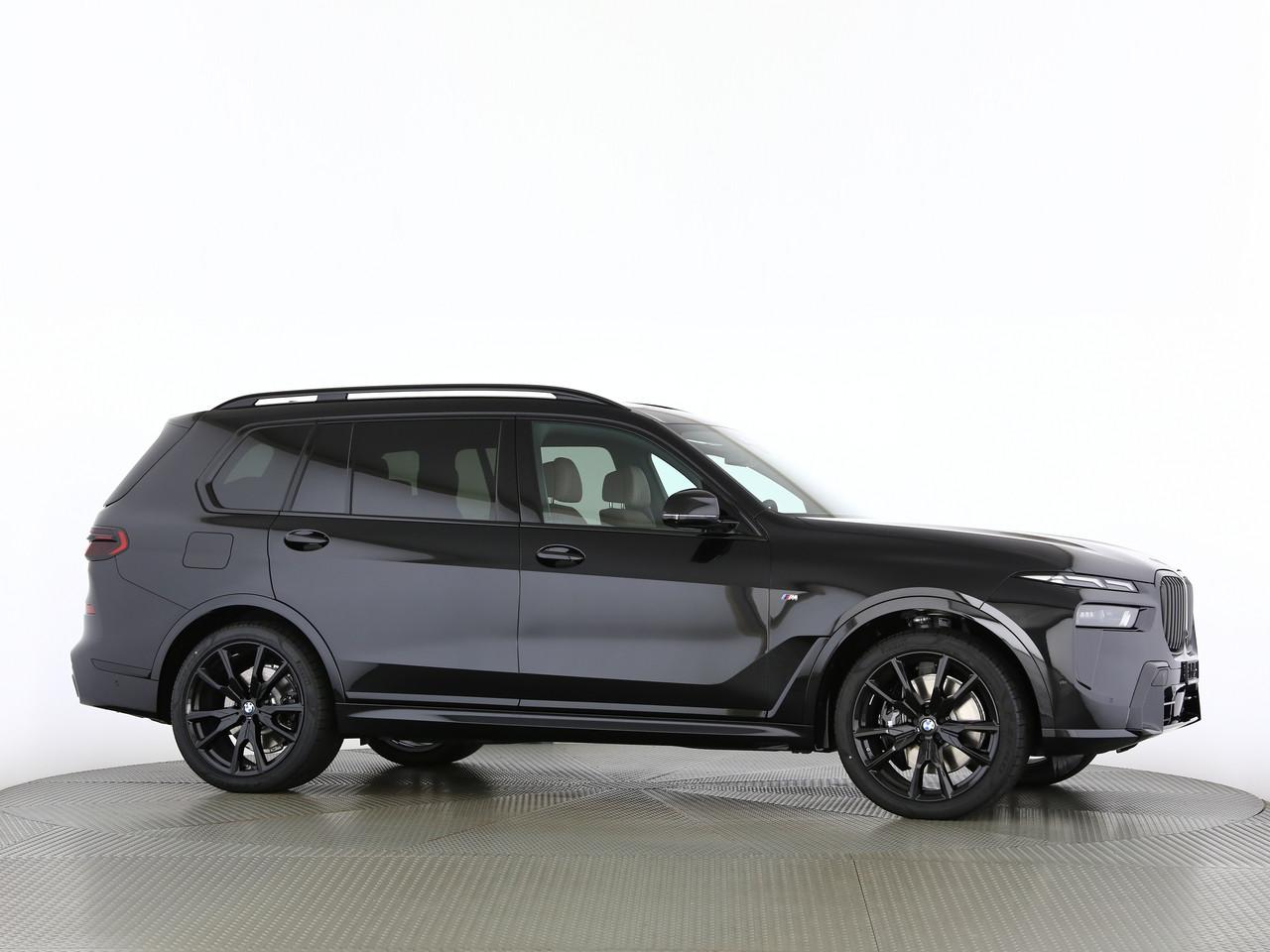 BMW X7 40i xDrive M Sport-image-16