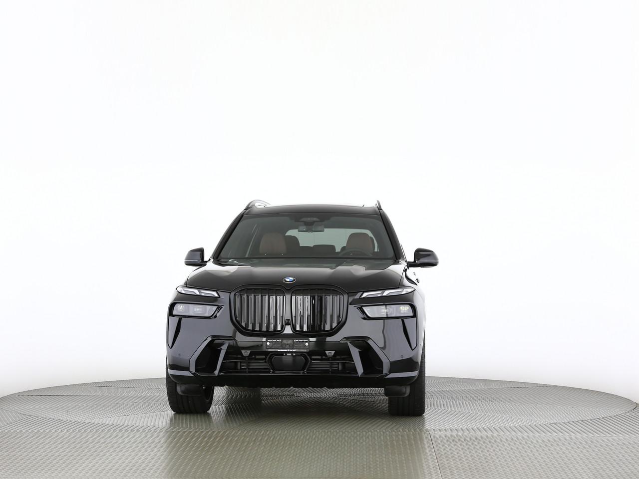 BMW X7 40i xDrive M Sport-image-21