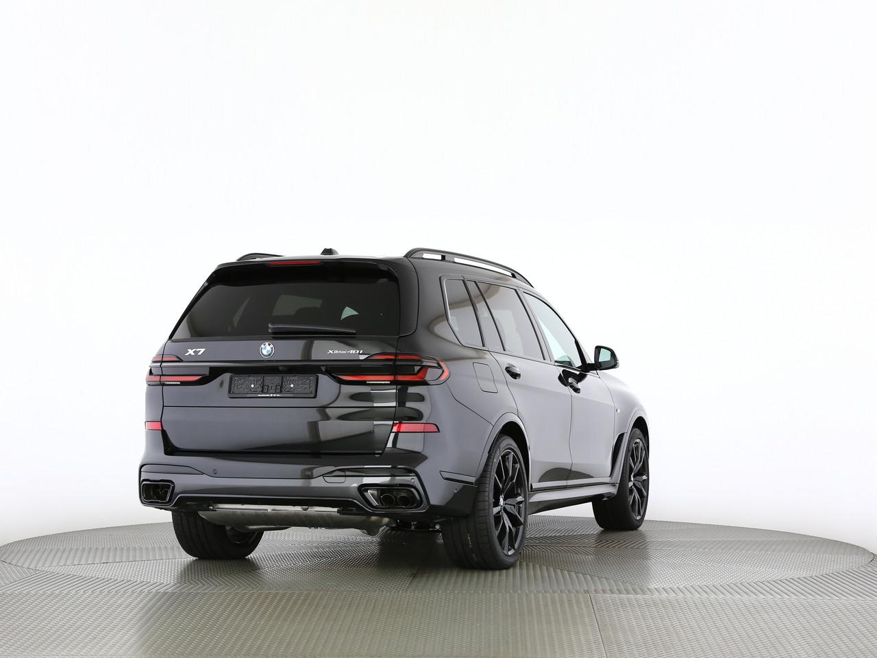 BMW X7 40i xDrive M Sport-image-11