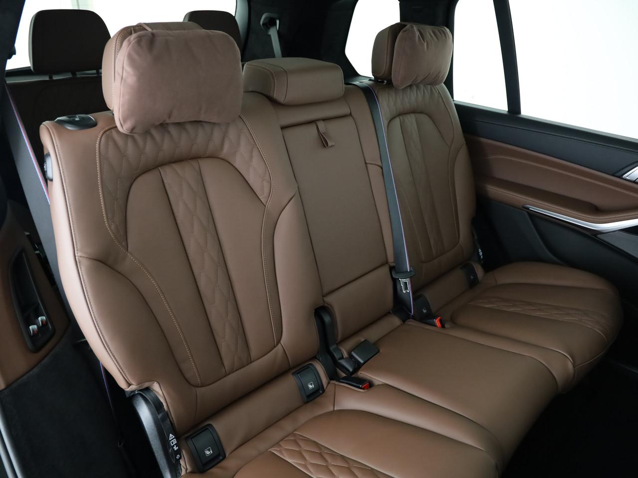 BMW X7 40i xDrive M Sport-image-22