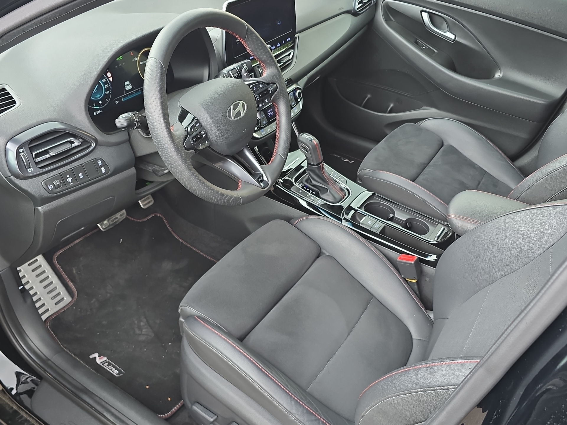 HYUNDAI i30 Wagon 1.5 T-GDi N-Line LUX-image-4