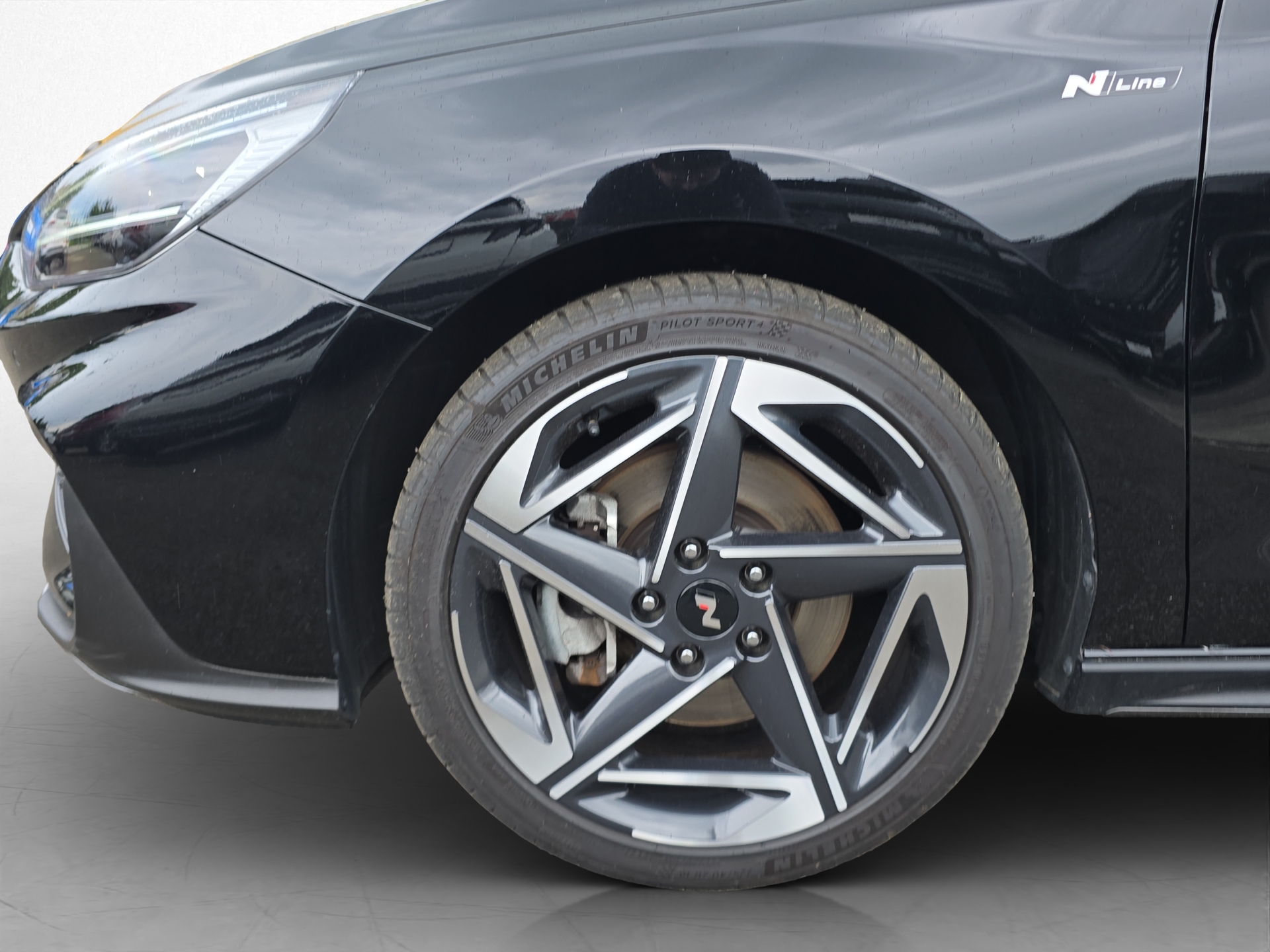 HYUNDAI i30 Wagon 1.5 T-GDi N-Line LUX-image-11