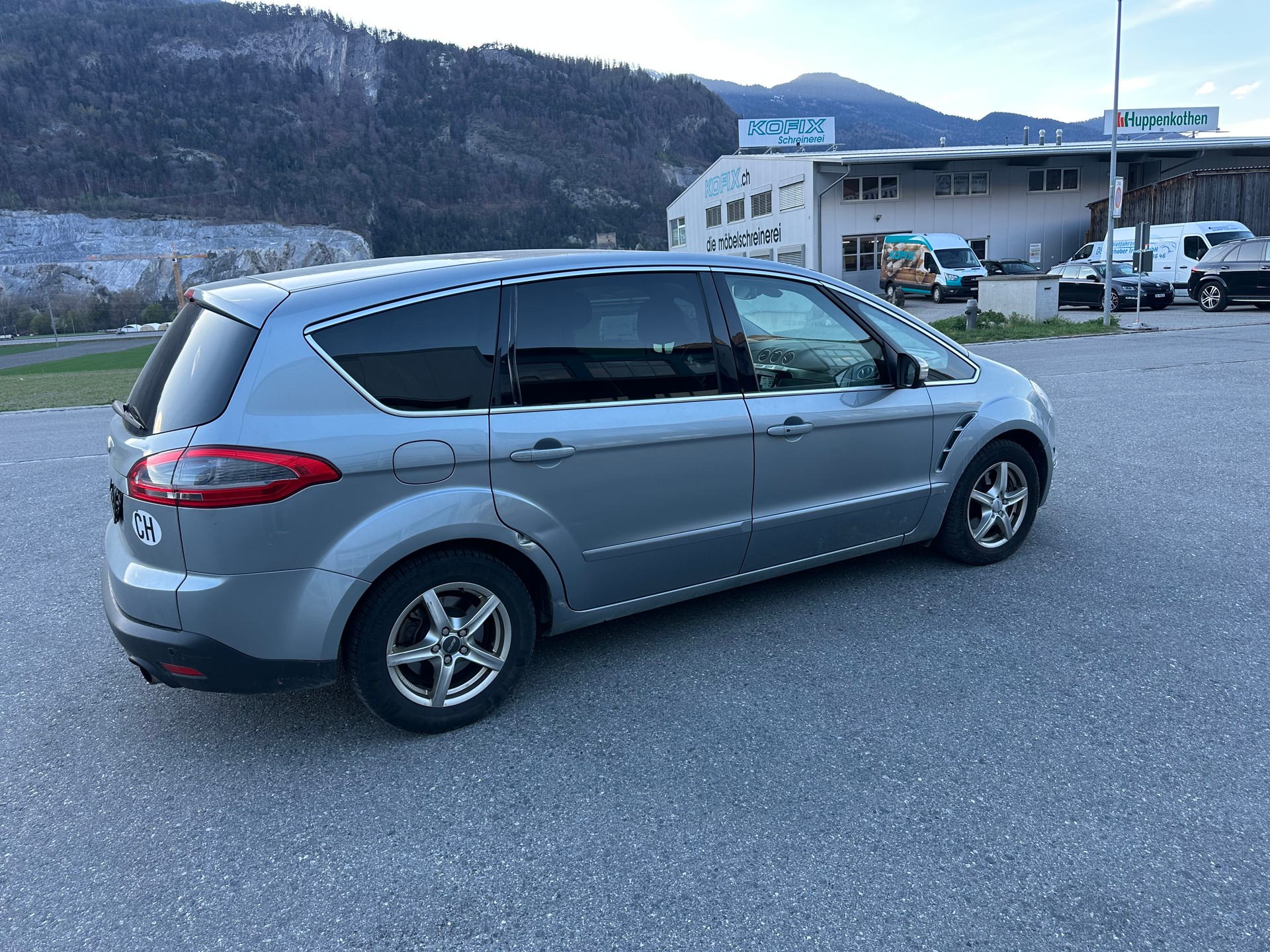 FORD S-Max 2.0 SCTi Titanium PowerShift-image-8