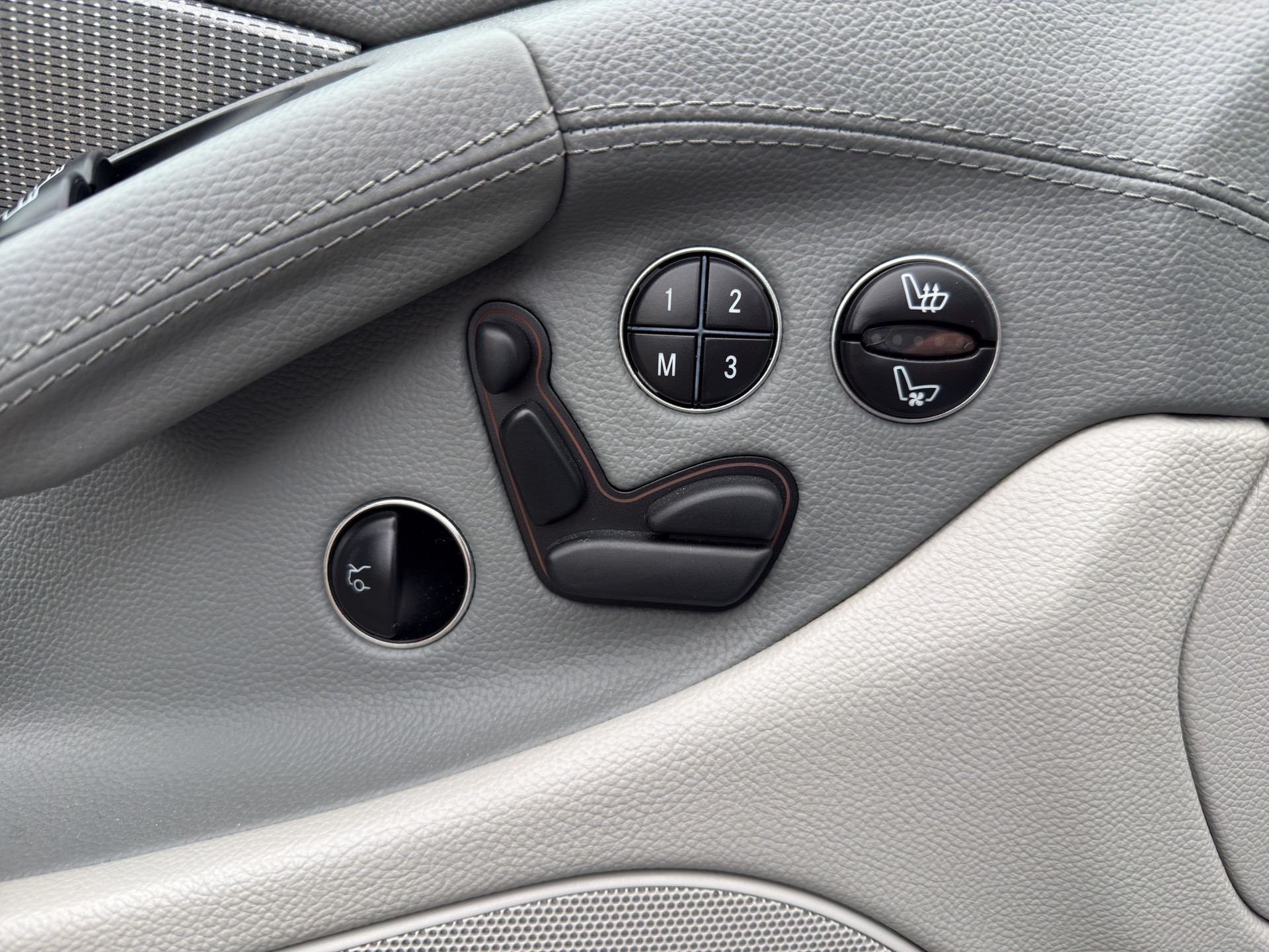MERCEDES-BENZ SL 350-image-8